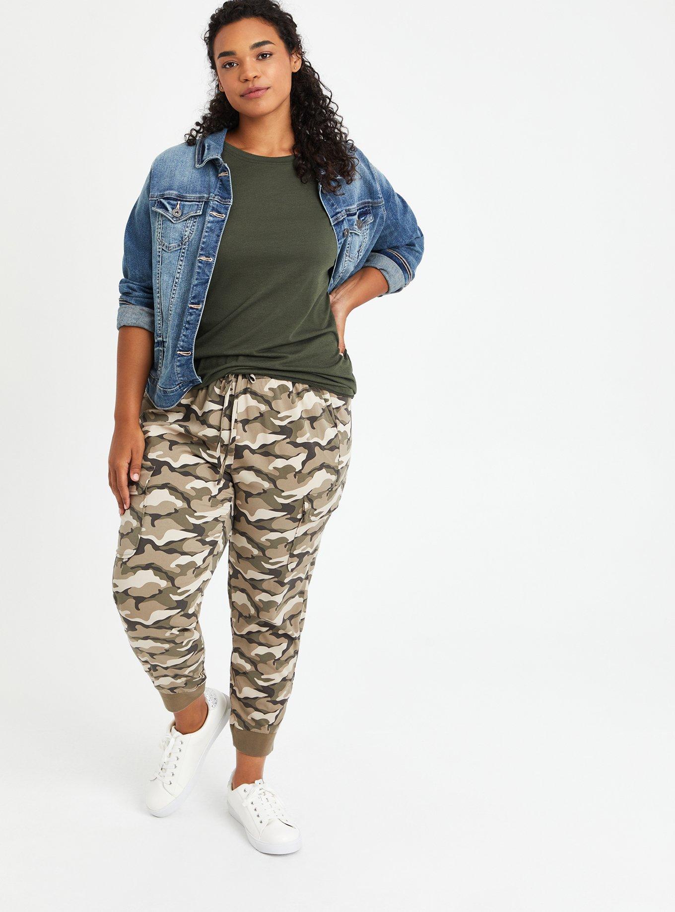 Torrid on sale camo shorts