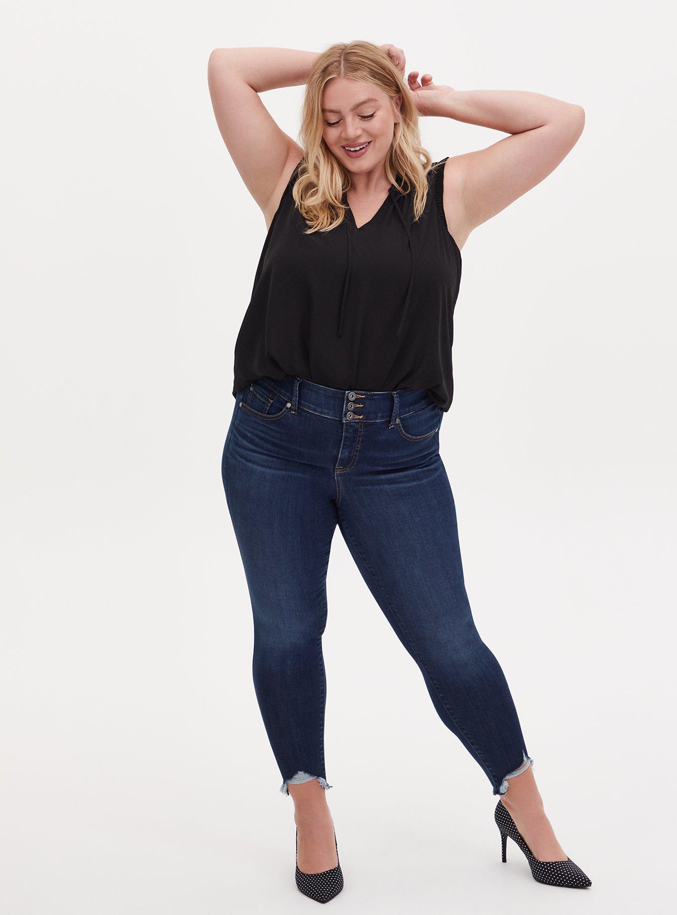 Plus Size Chiffon Pleat Detail Tank, DEEP BLACK, alternate