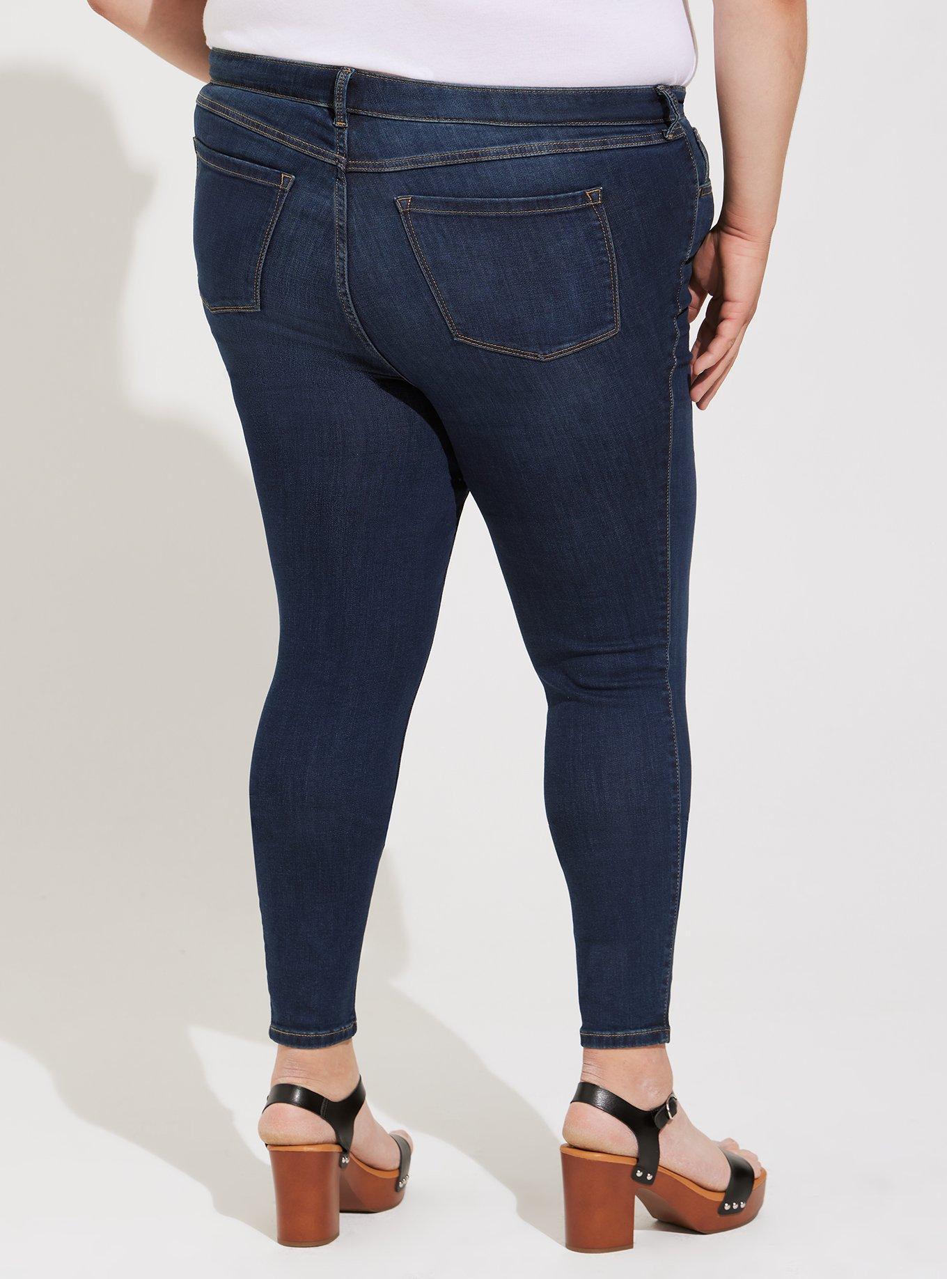 Perfect Jeans to Hide Fupa