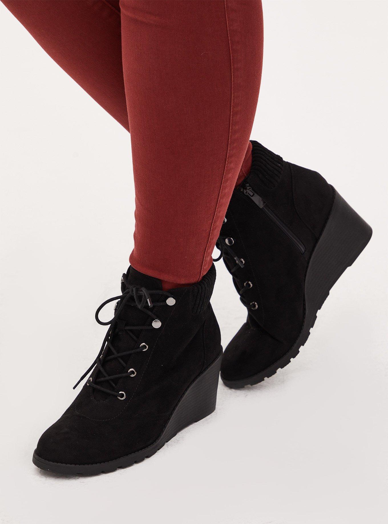 Sweater 2025 wedge boots