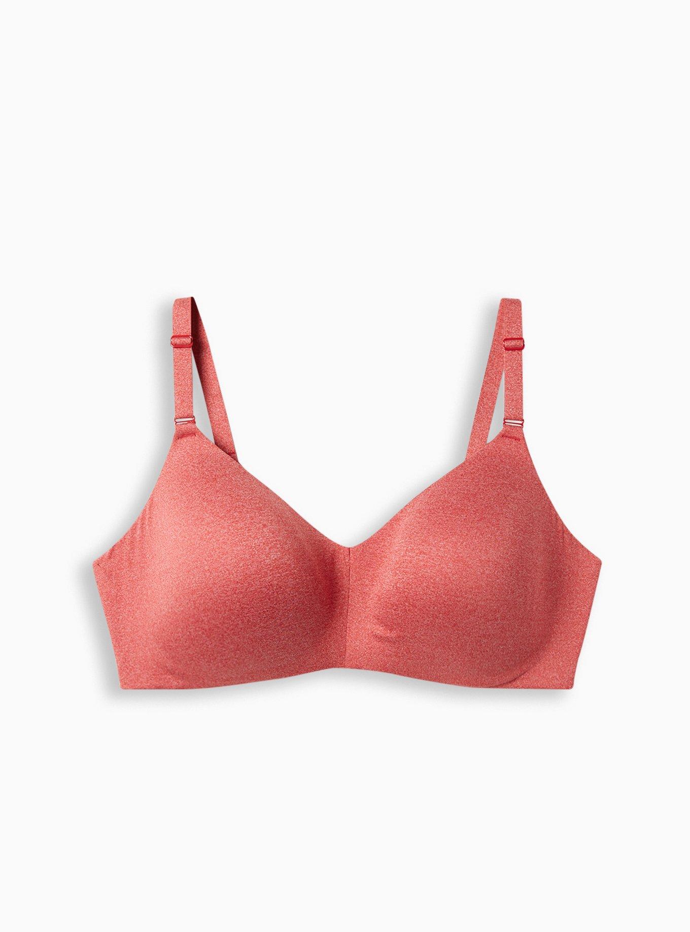 DDD-Sized Shoppers in Their 70s Say This 50%-Off Wireless Bra “Fits Like a  Dream”