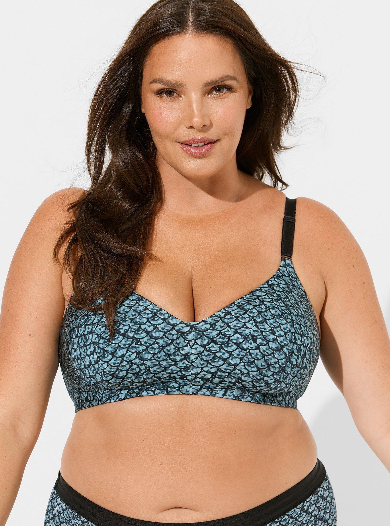 Average Size Figure Types in 36DD Bra Size D Cup Sizes Blue by