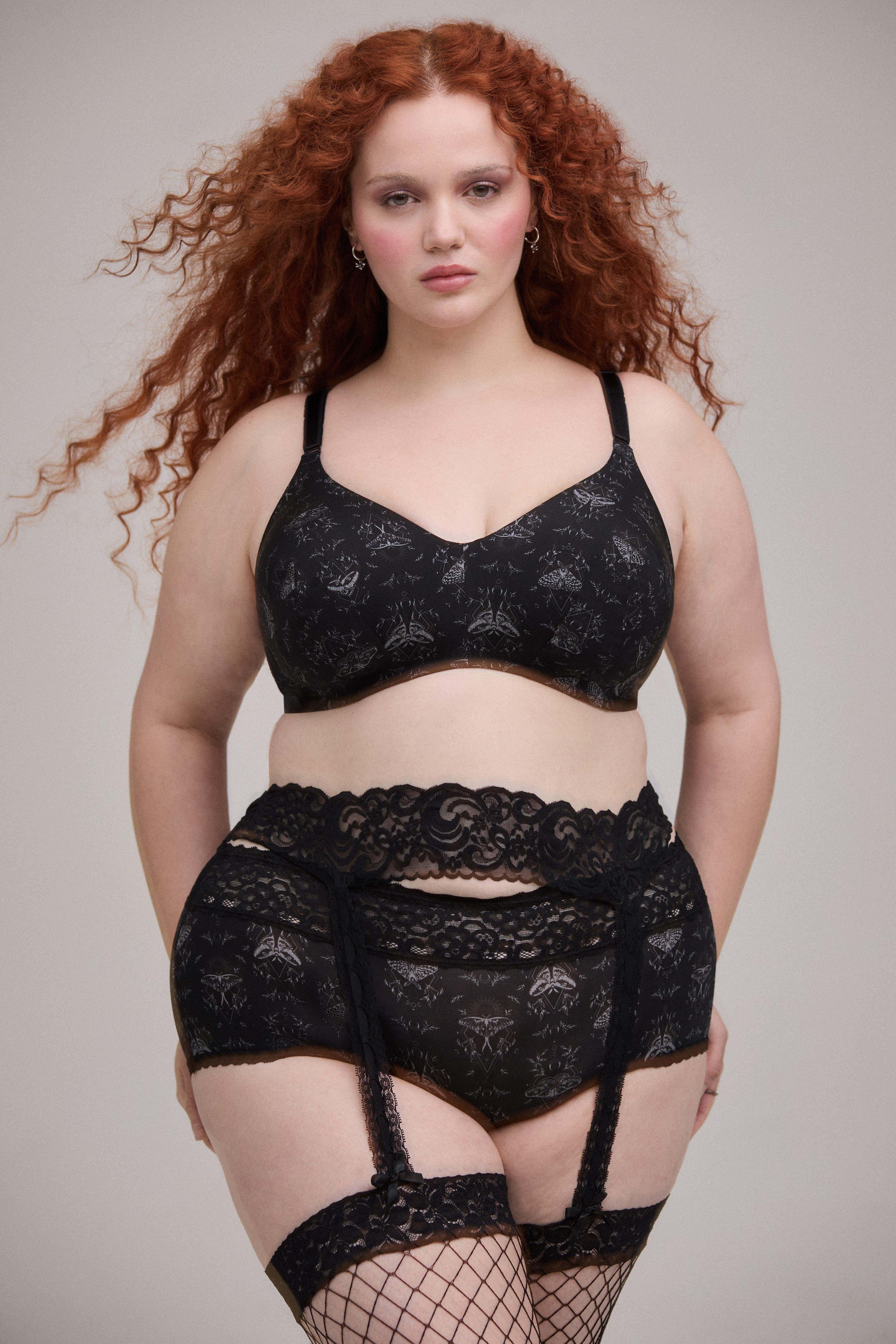 Wire-Free Lightly Lined Smooth Bra, SMALL MYSTIC MOTHS RICH BLACK, alternate