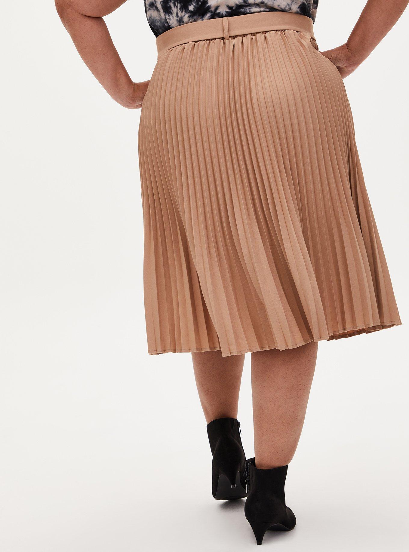 KAREN MILLEN Plus Size Buckle Pleated Midi Skirt in Camel