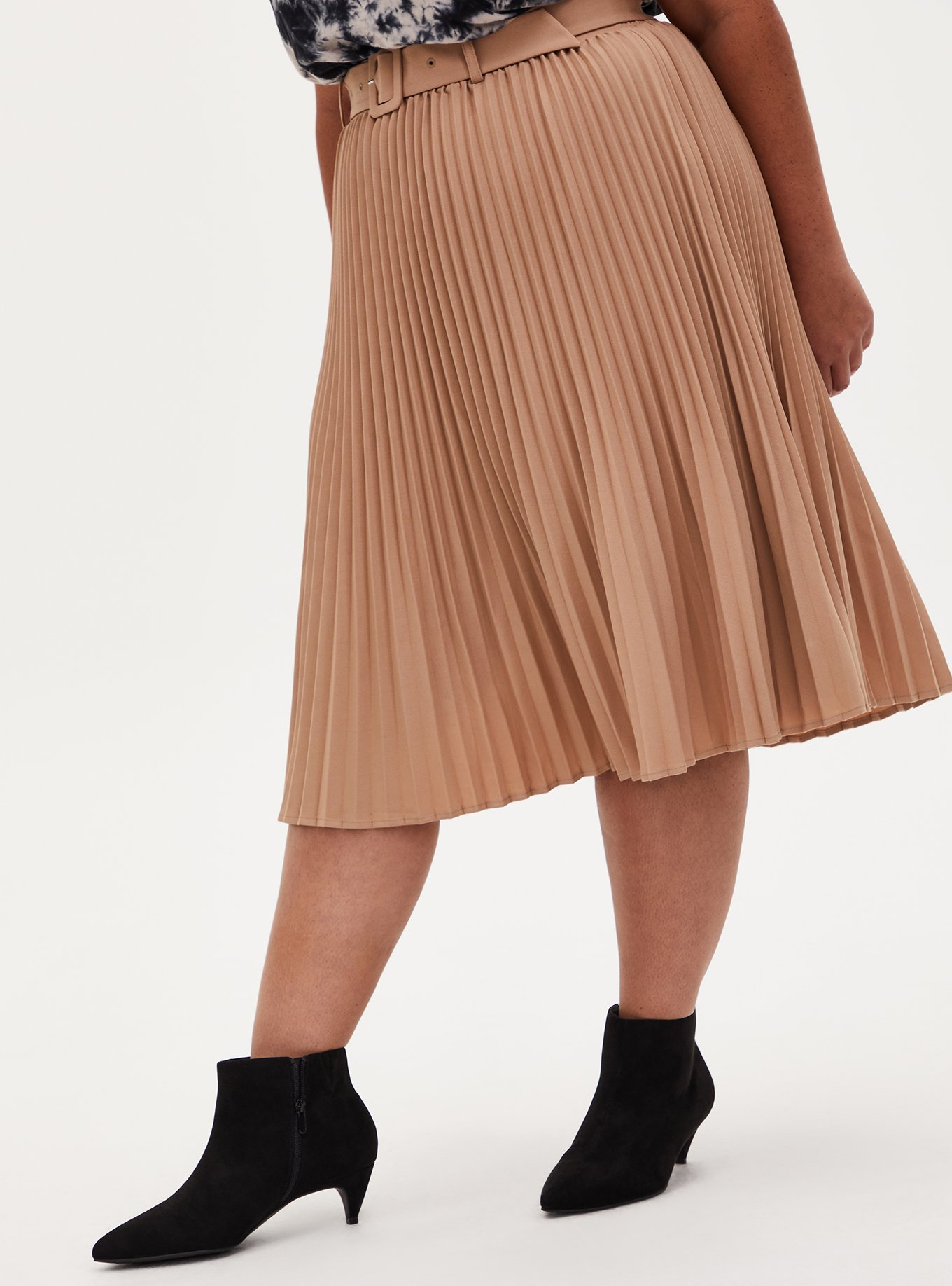 Plus Size - Camel Belted Accordion Pleated Midi Skirt - Torrid