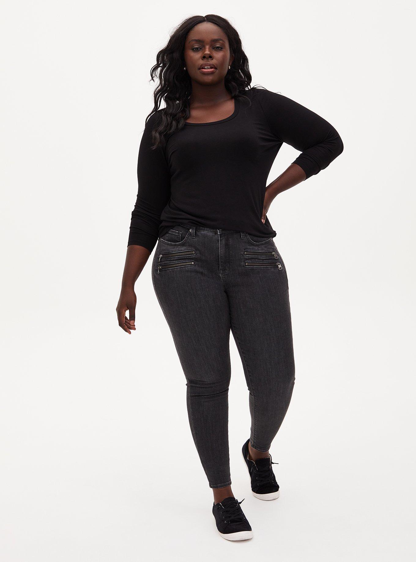 Super Soft Scoop Neck Long Sleeve Tee, DEEP BLACK, alternate
