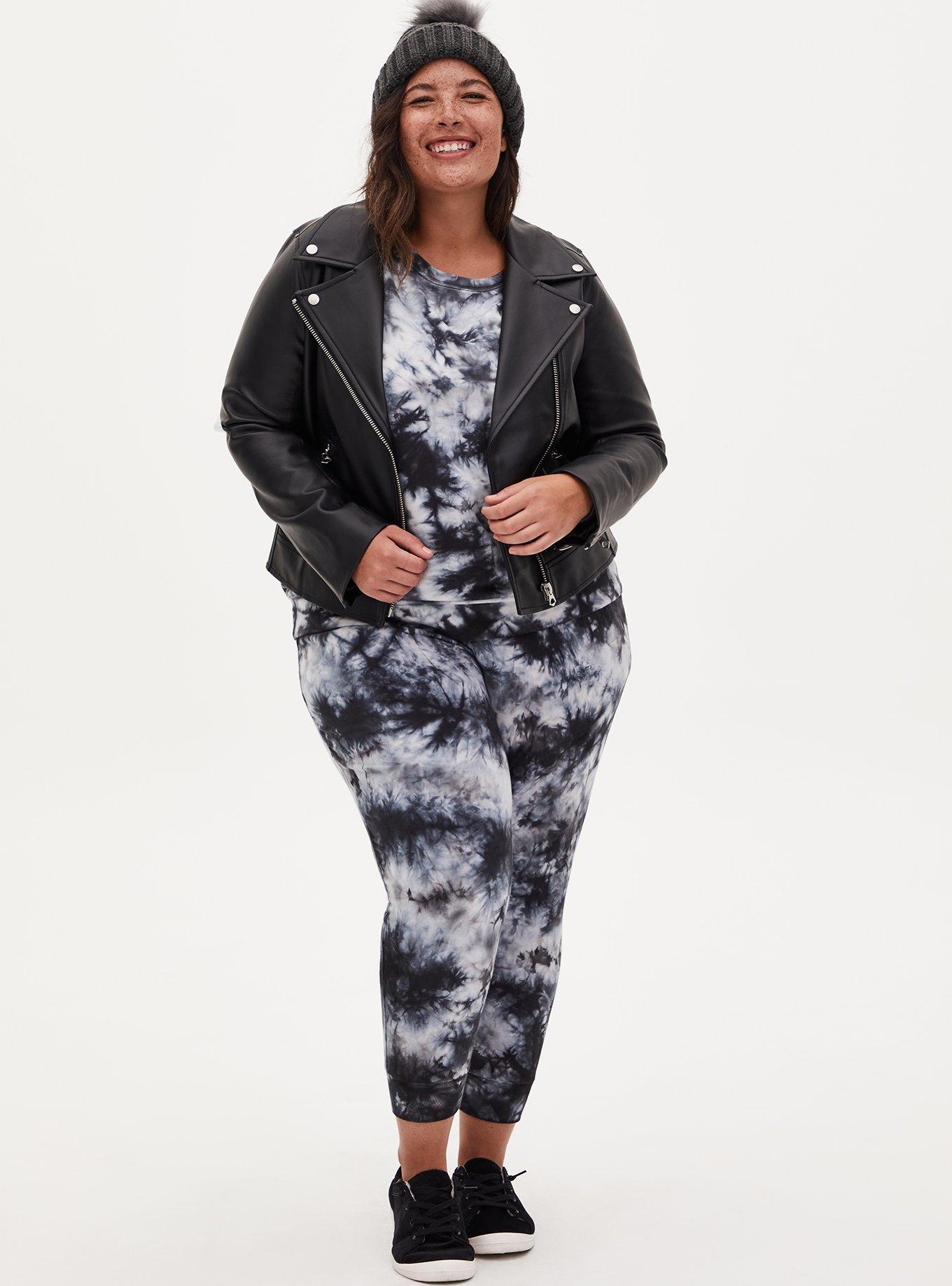 Plus Size Everyday Fleece Crop Active Jogger Torrid