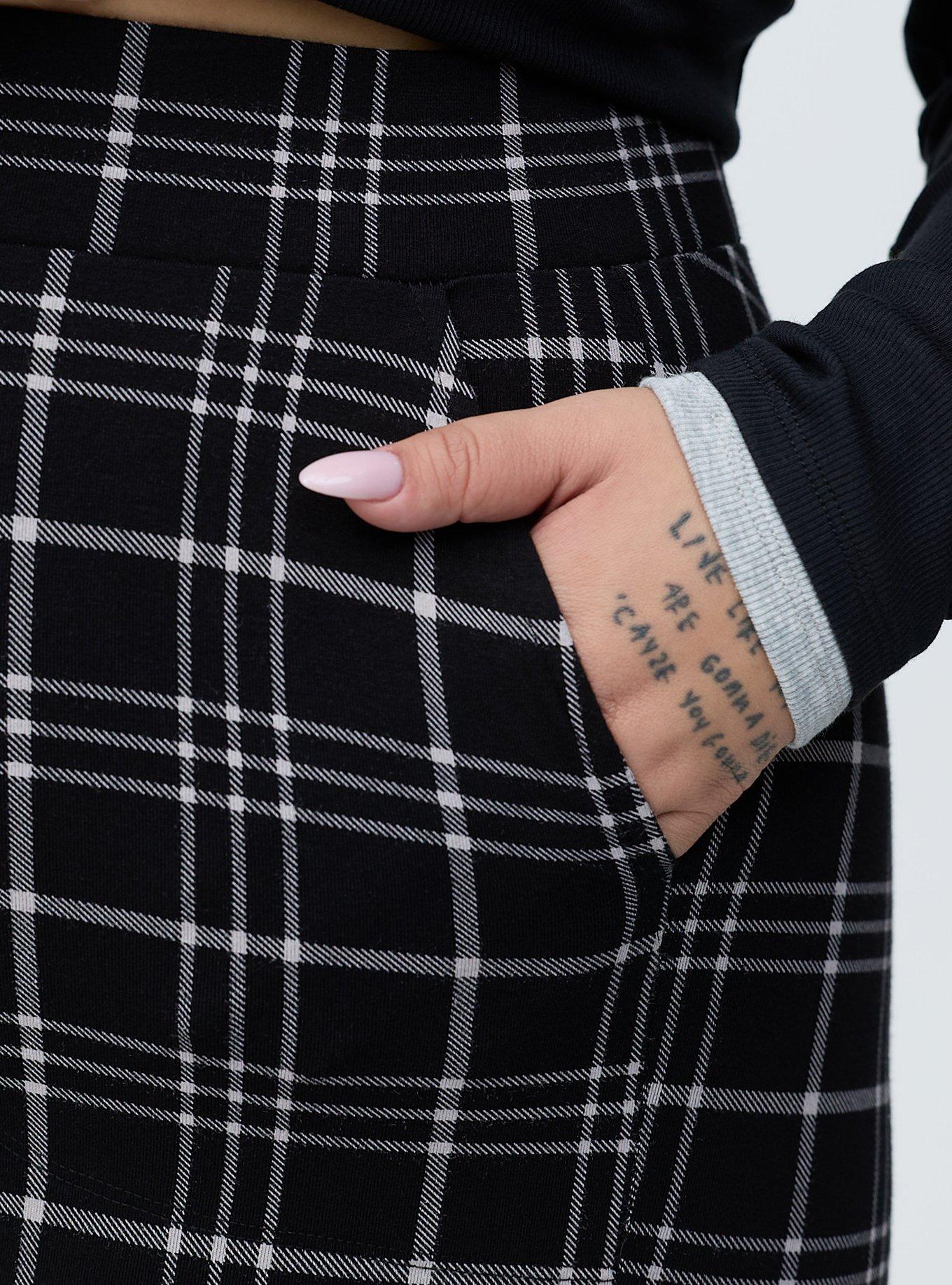 Full-Length Pocket Legging, MODERN PLAID SMALL BLACK, alternate