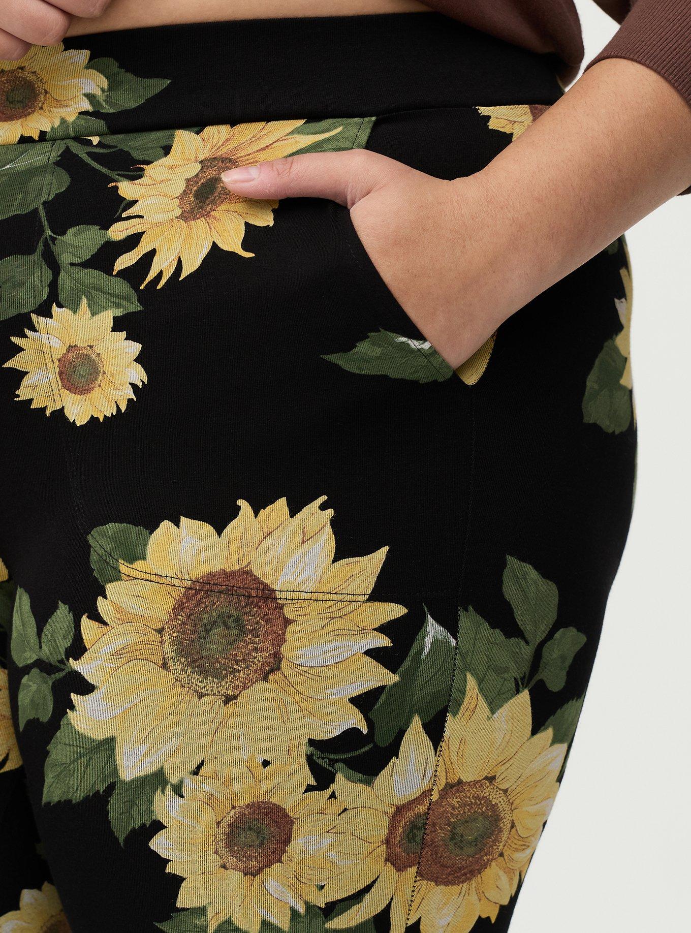 Full-Length Pocket Legging, CLASSIC SUNFLOWERS FLORAL BLACK, alternate