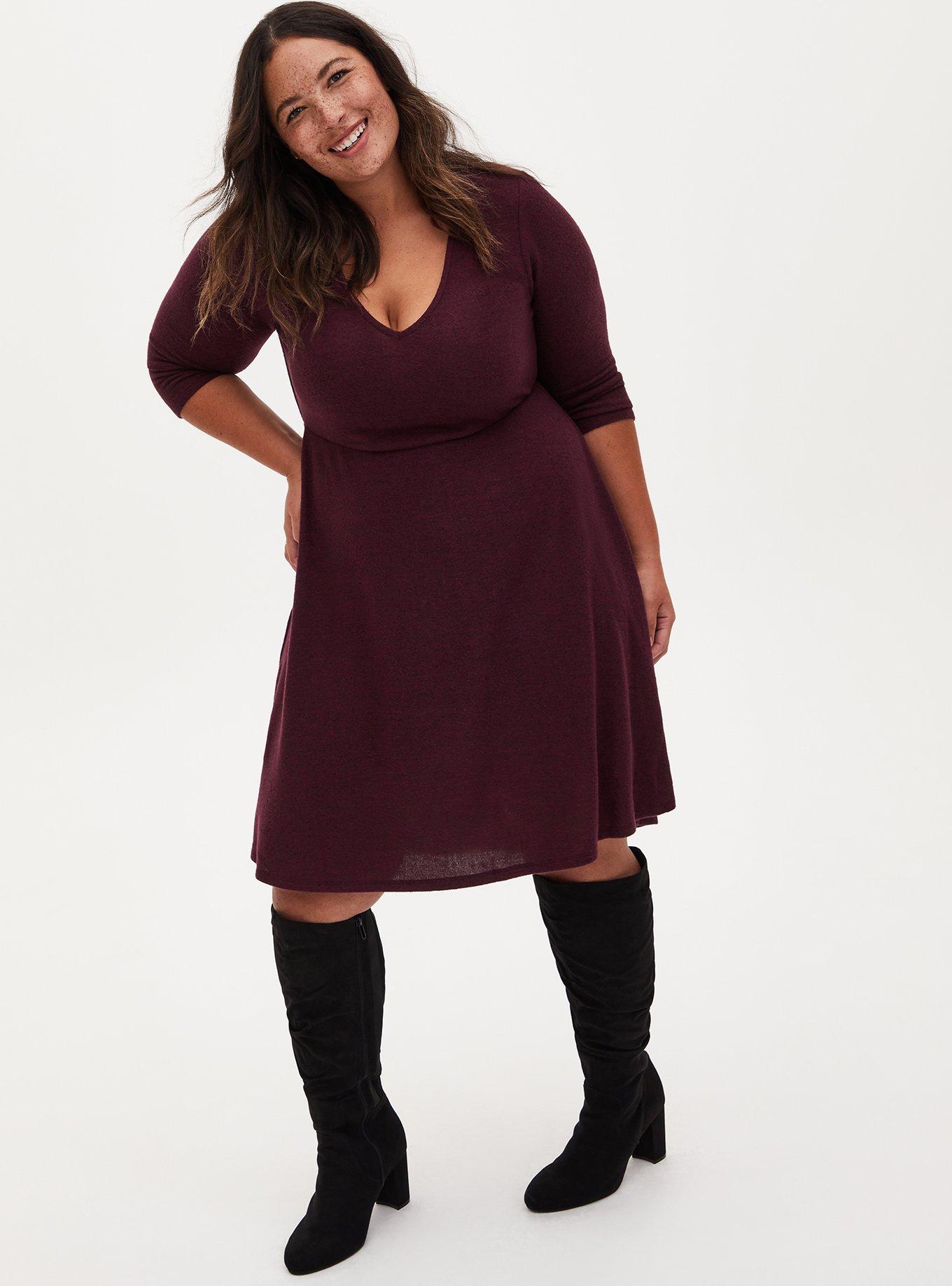 Plus Size Black Faux Suede Scrunch Block Heel Knee-High Boot (WW), BLACK, alternate