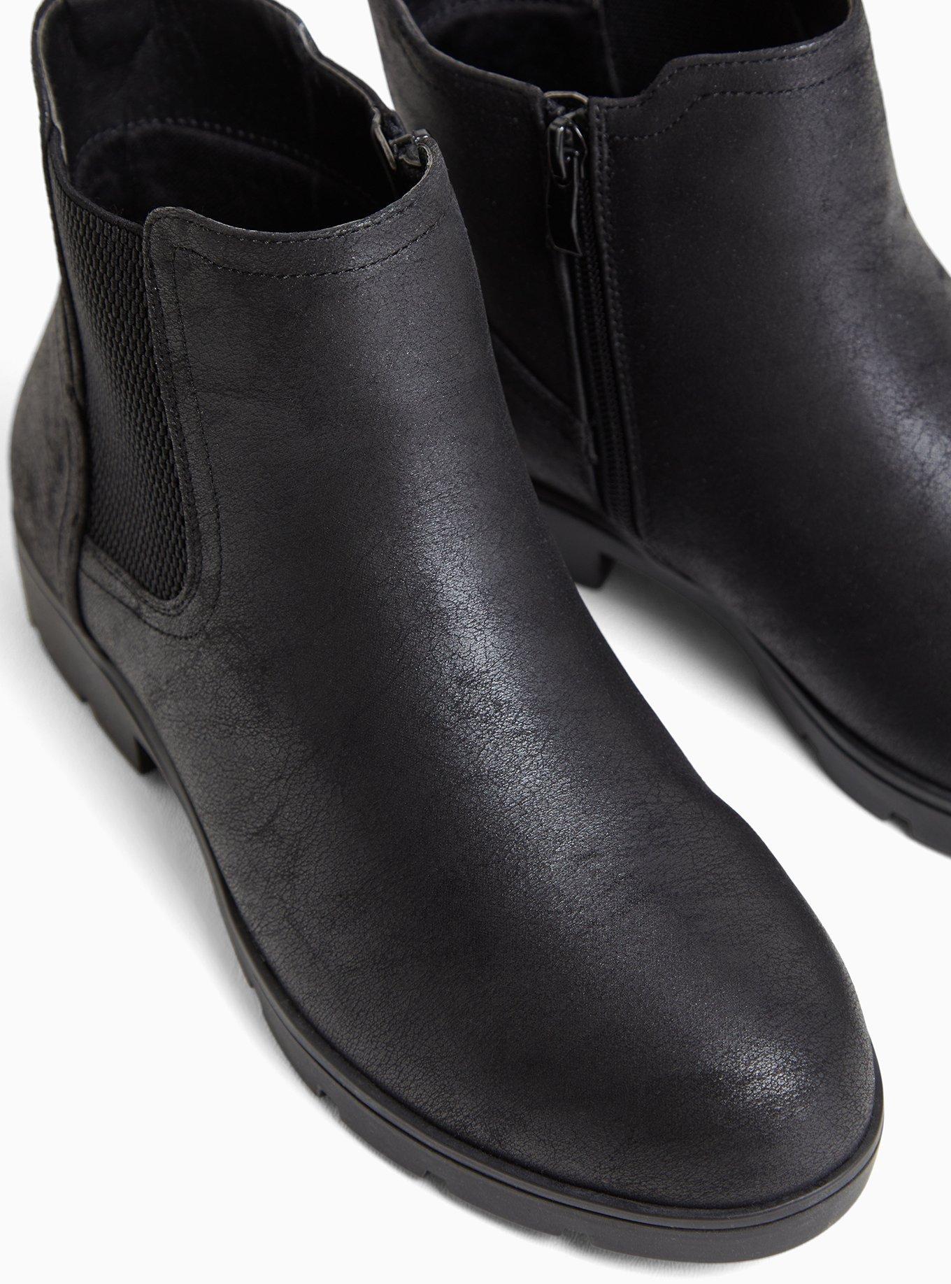 Plus Size Oiled Chelsea Lug Bootie (WW), , alternate
