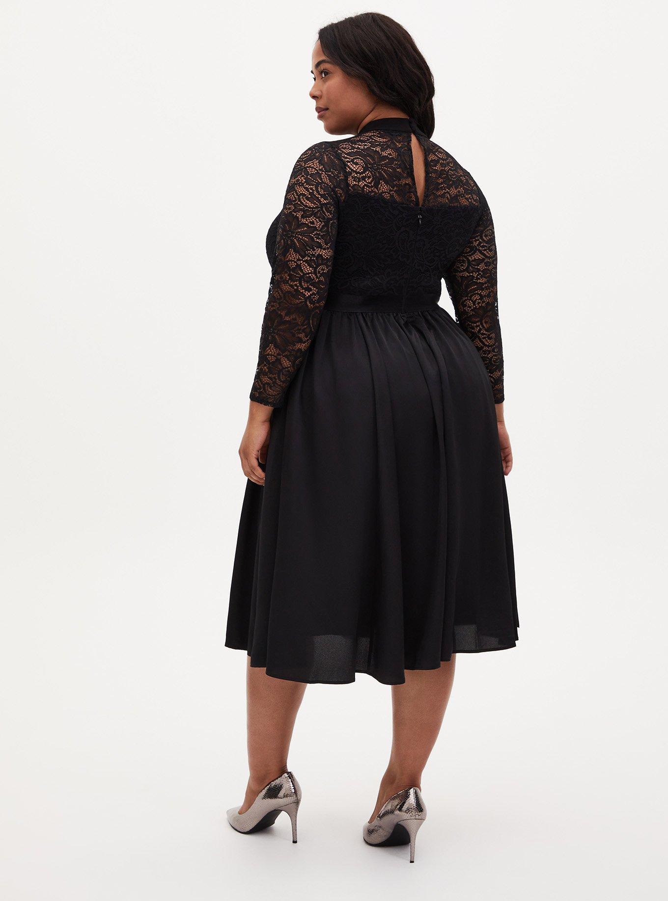 Plus Size - Black Lace Skater Dress - Torrid