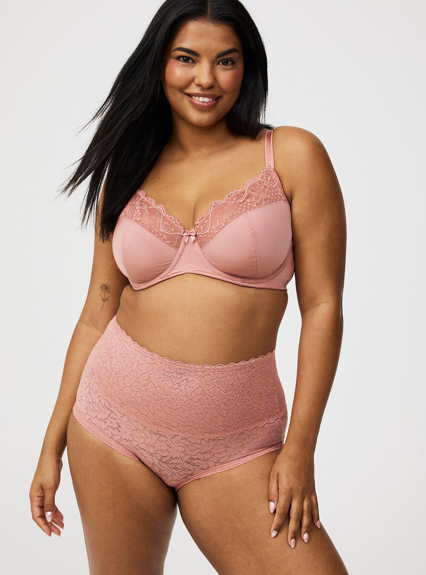 4-Way Stretch High-Rise Lace Panty