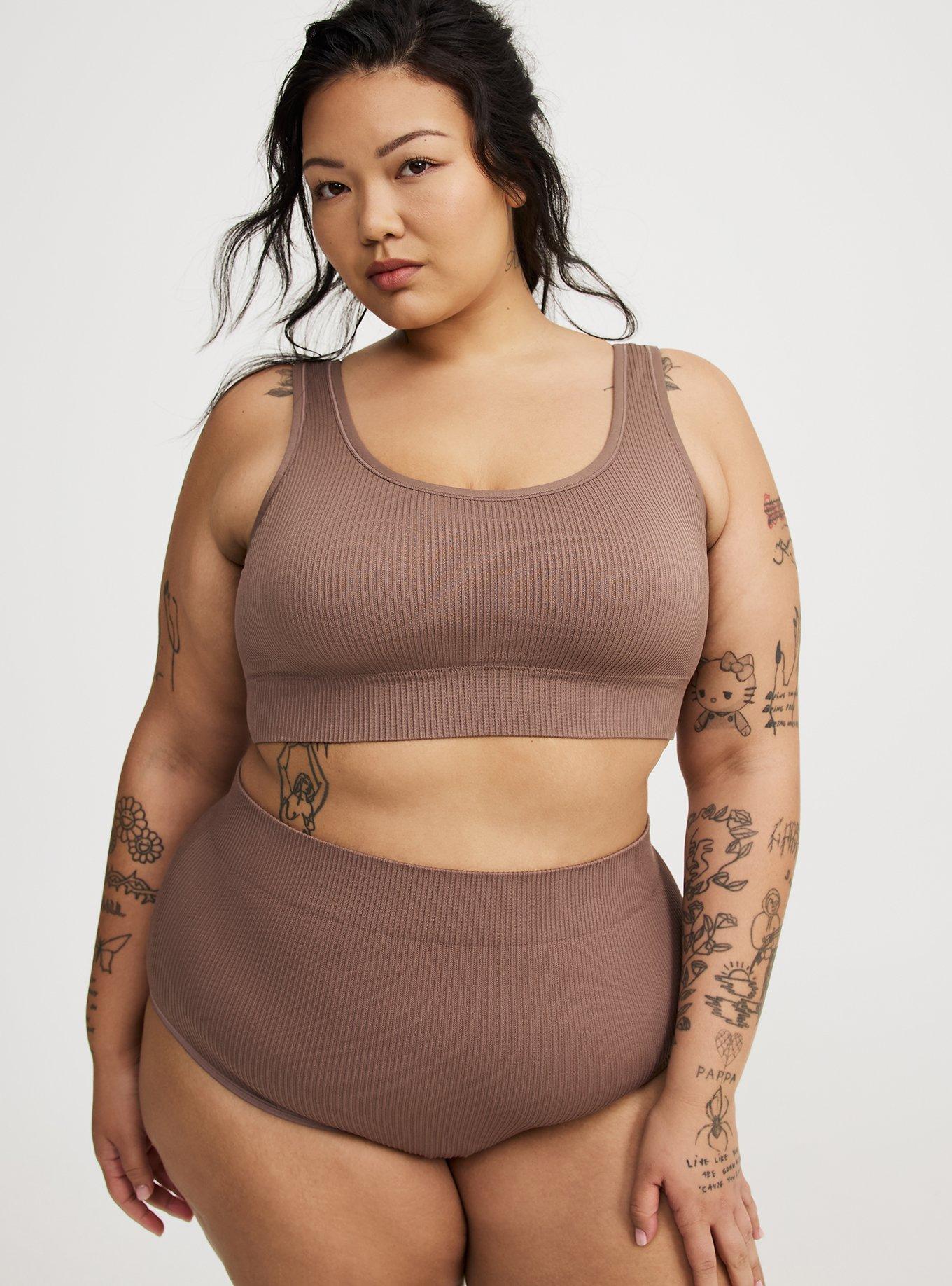 Lightly Lined Seamless Rib Scoop Bralette