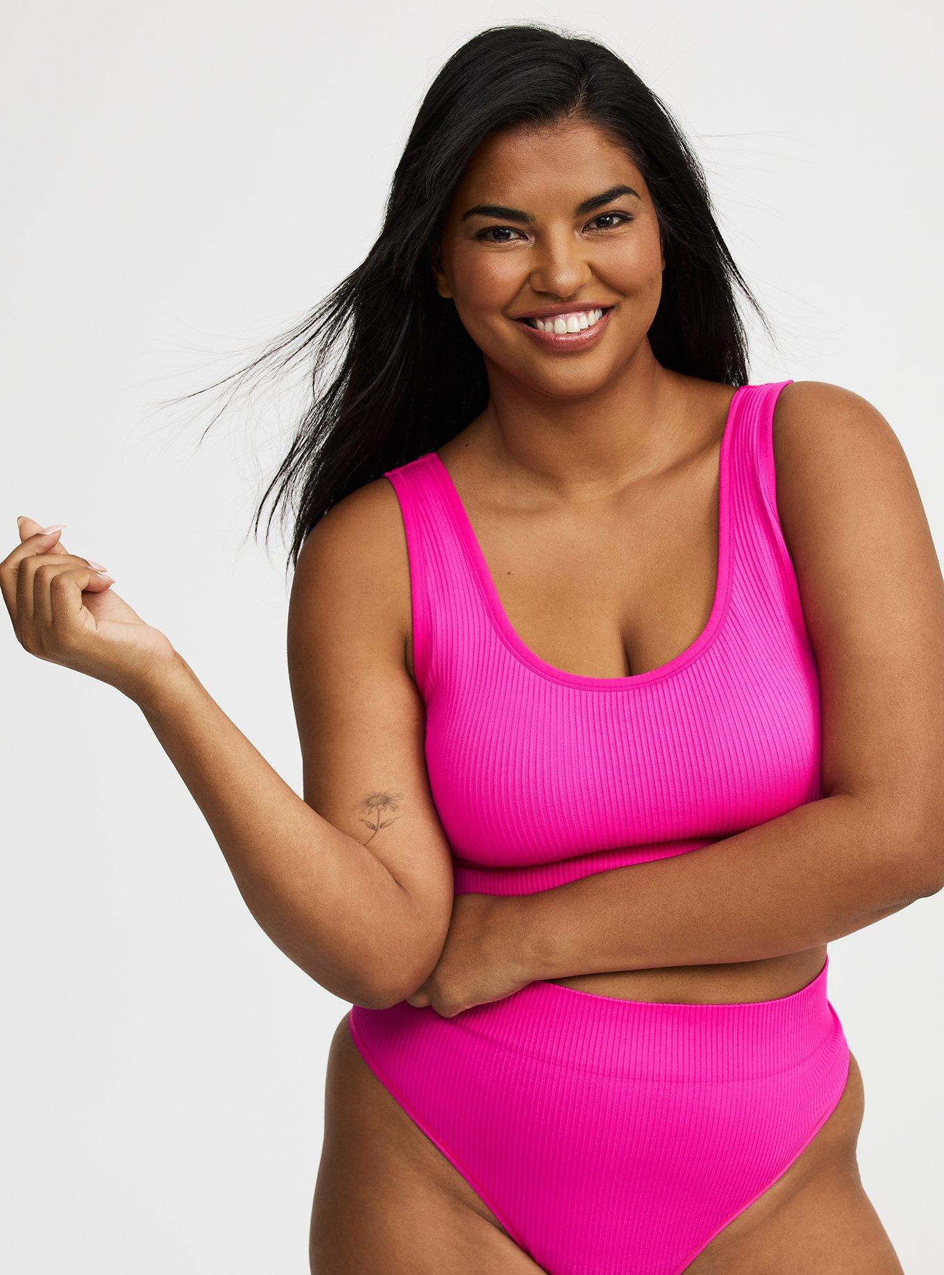 Lightly Lined Seamless Rib Scoop Bralette