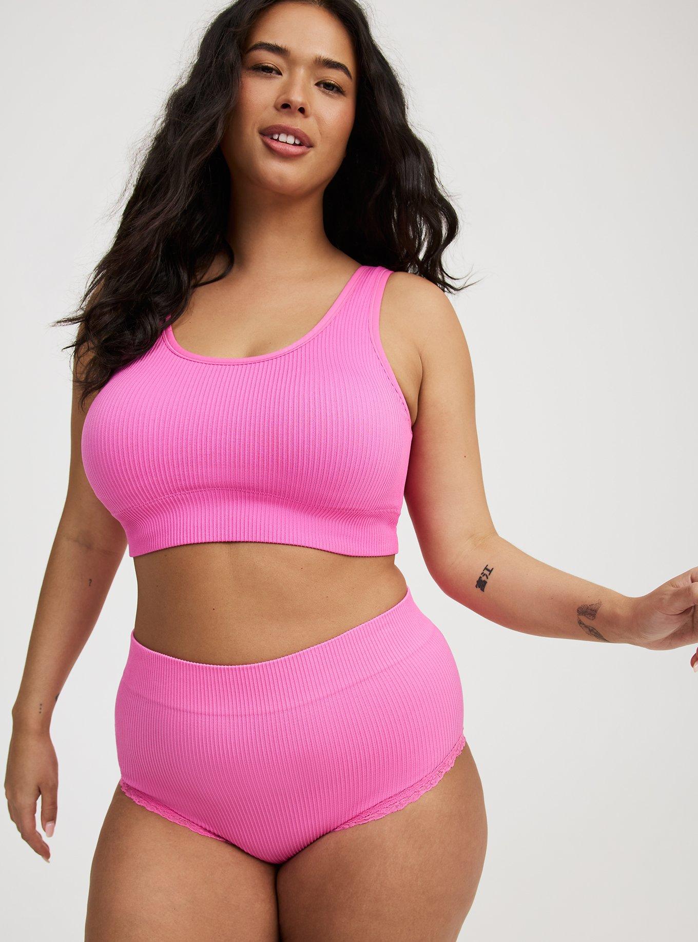 Lightly Lined Seamless Rib Scoop Bralette