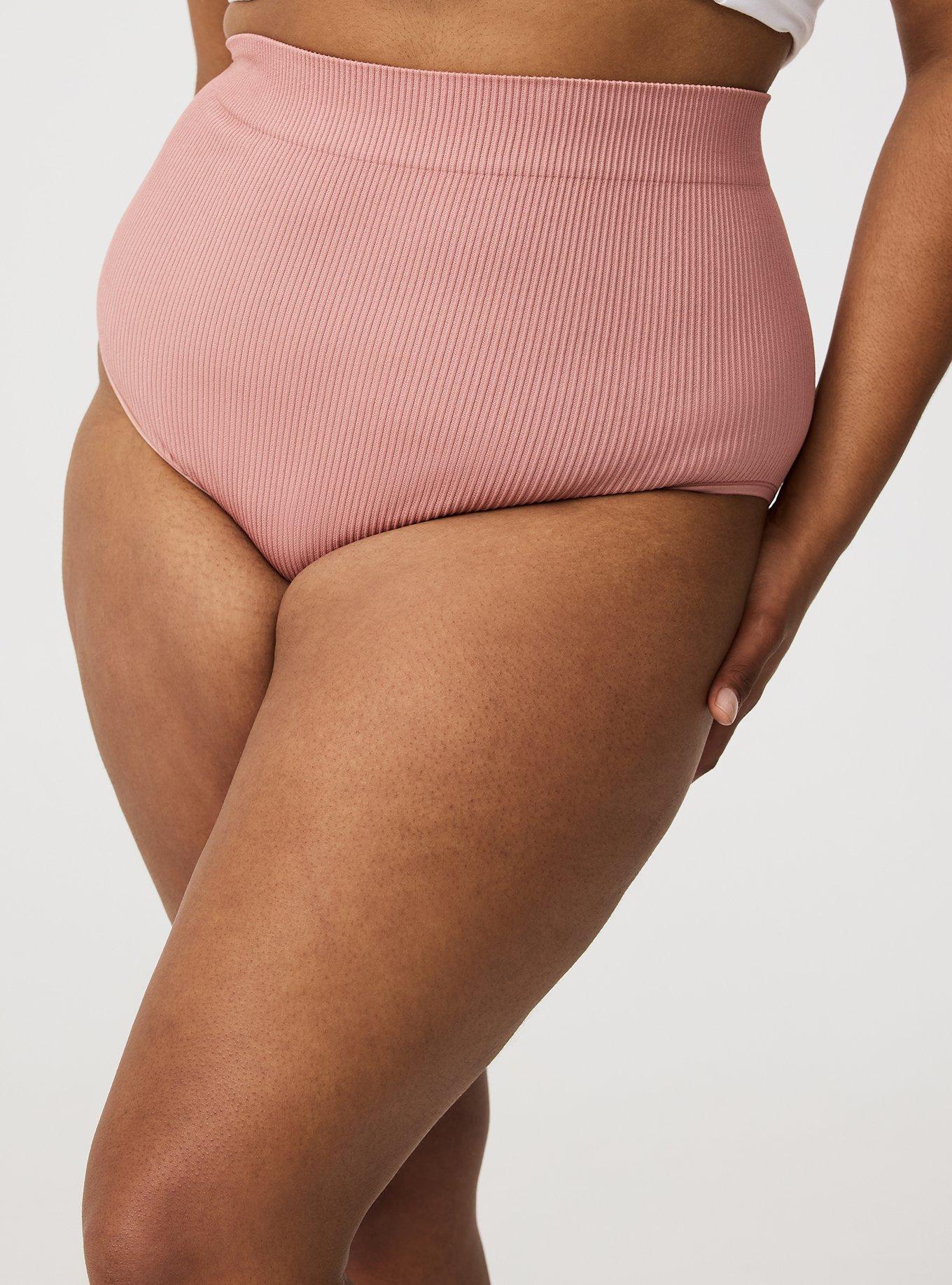 Smoothing Ultra High Rise Brief Panty