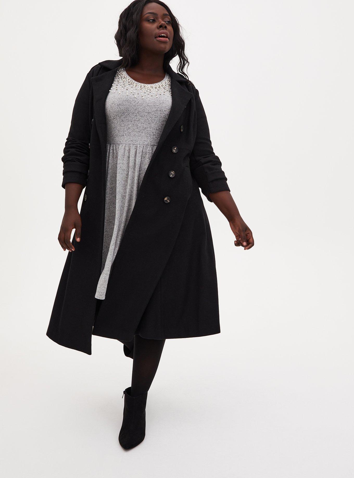 Fit and flare 2024 plus size coat