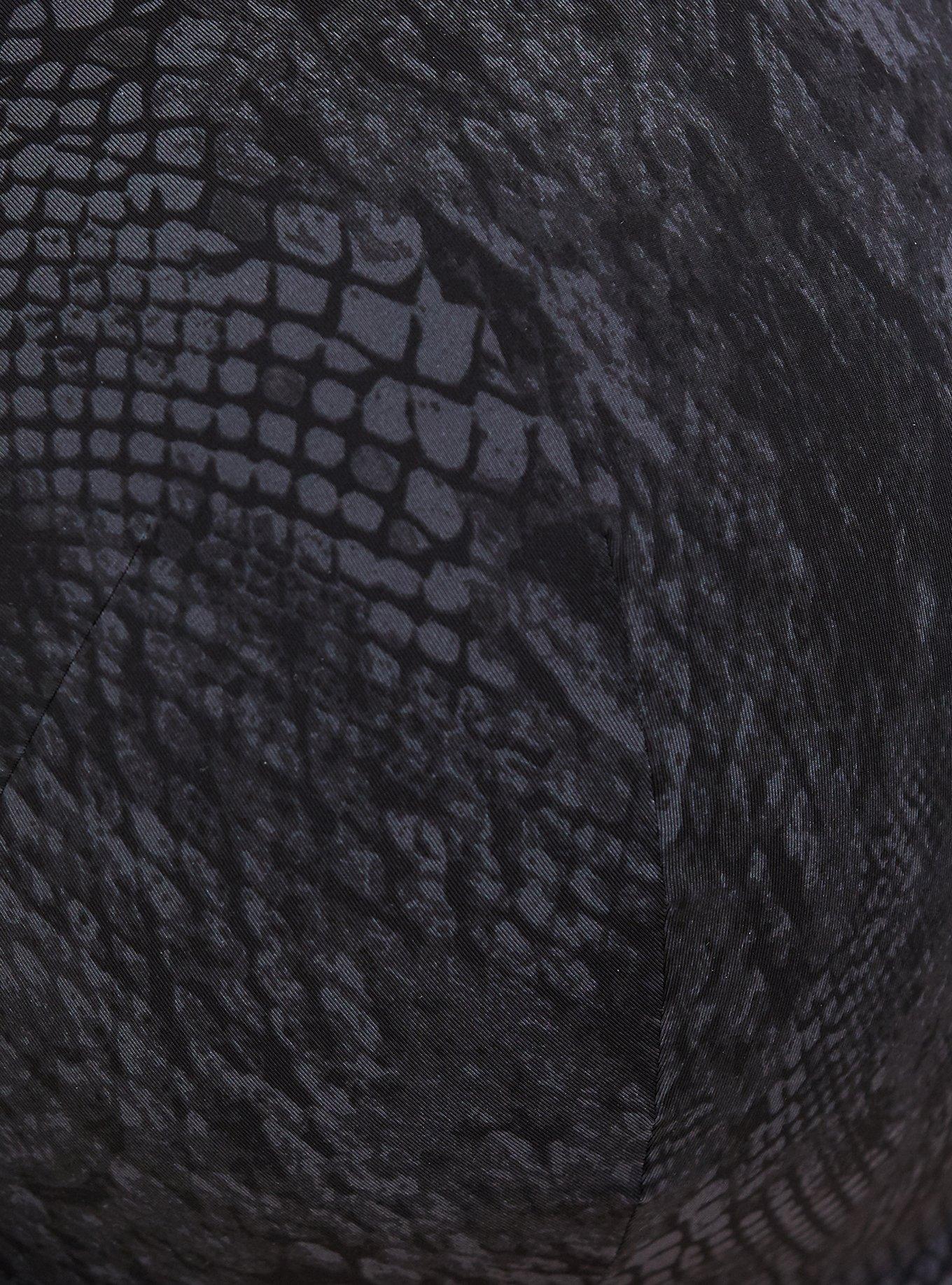 Perfect Coverage Lightly Lined Smooth Front-Close Bra, SNAKESKIN BLACK, alternate