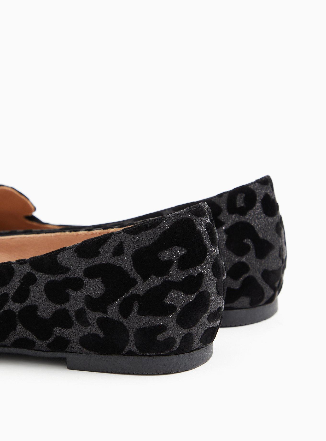 Plus Size Shimmer Bow Pointed Toe Loafer (WW), BLACK, alternate