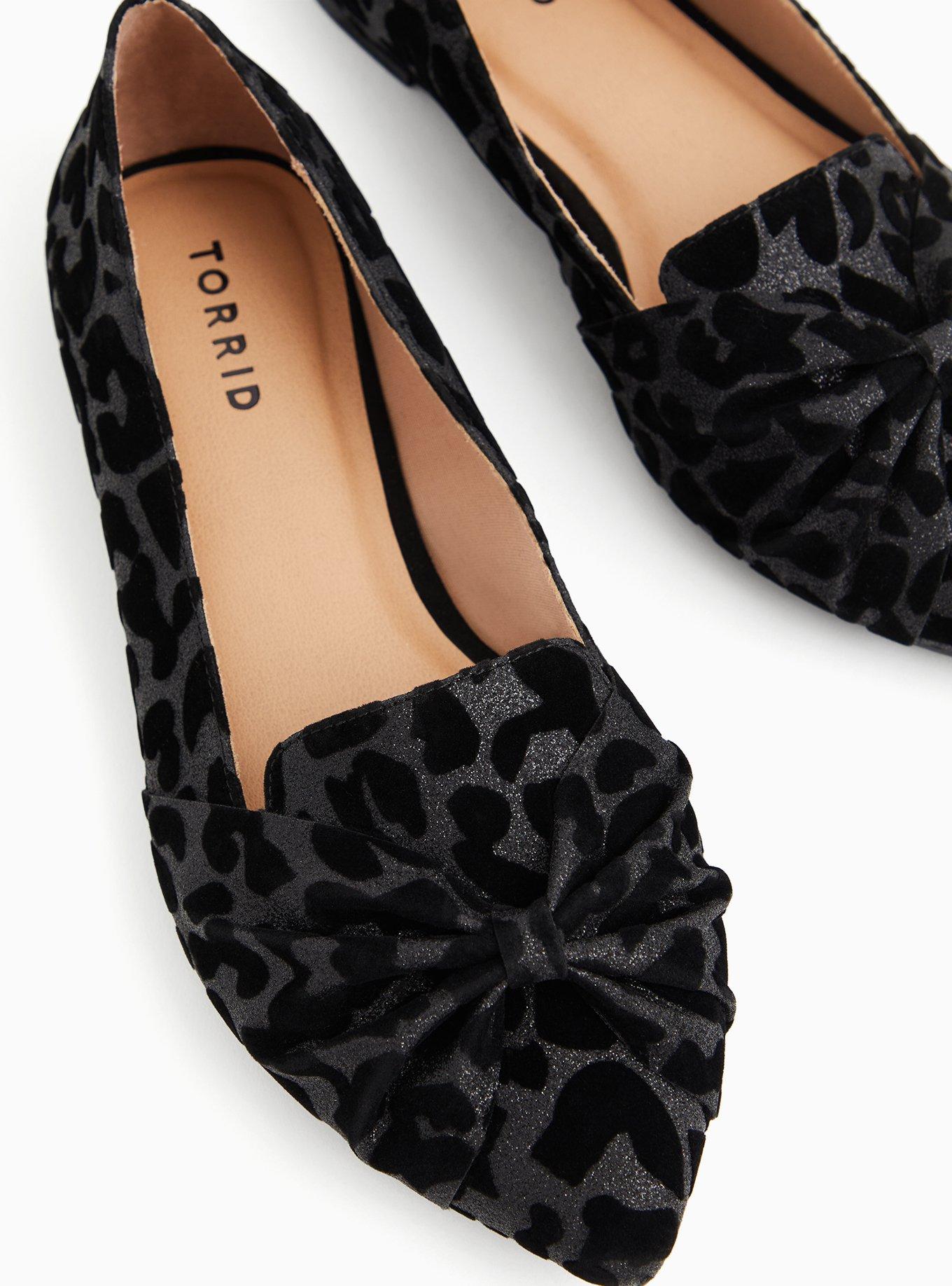 Shimmer Bow Pointed Toe Loafer (WW), , hi-res