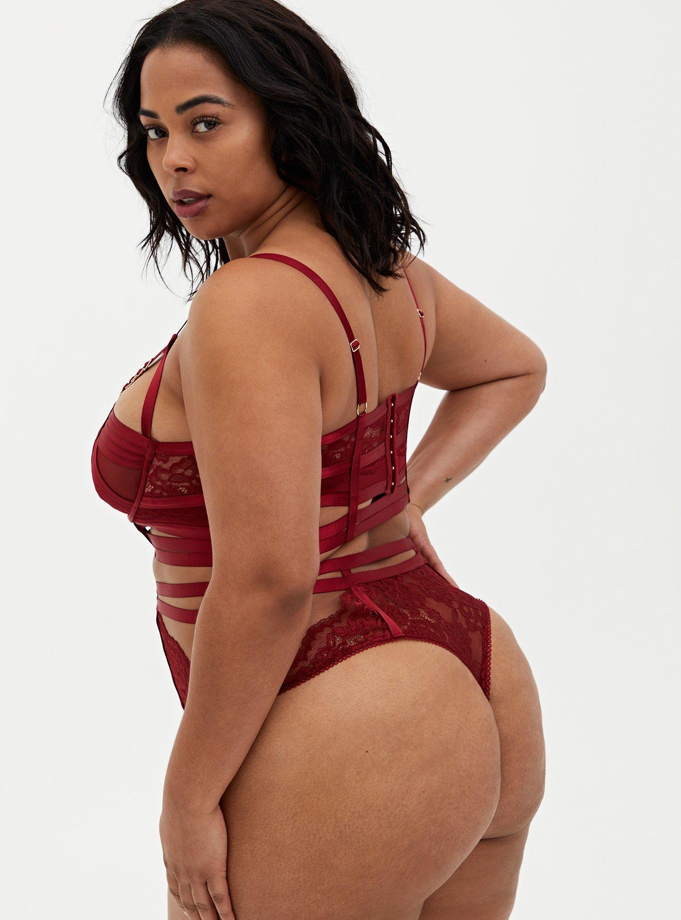 Straps And Rings Satin Underwire Bra With Mesh Cup, BIKING RED, alternate
