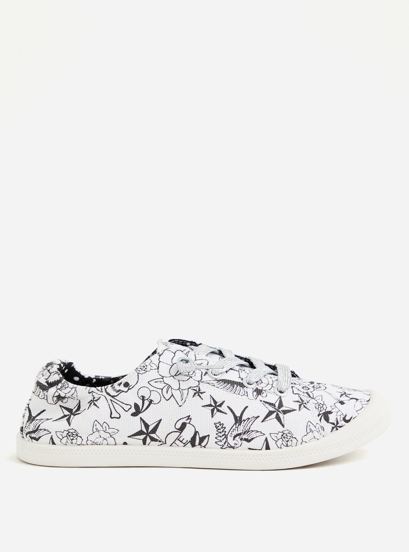 Betsey hot sale johnson sneakers