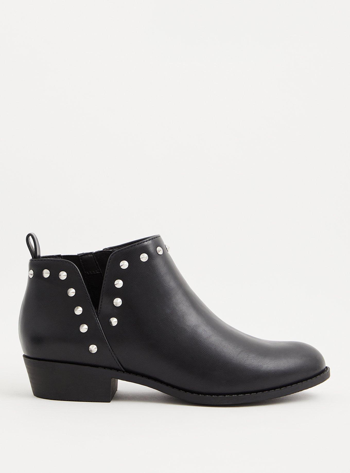 V-Cut Ankle Bootie (WW), BLACK, alternate