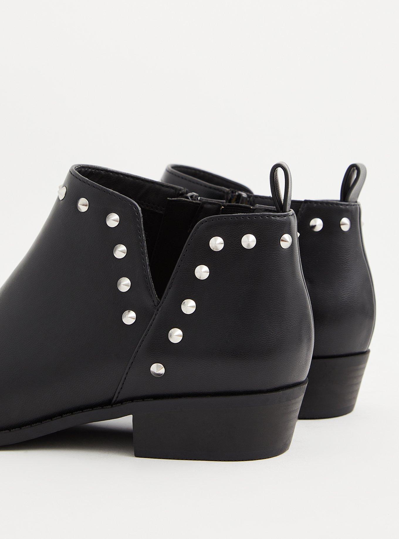 V-Cut Ankle Bootie (WW), BLACK, alternate