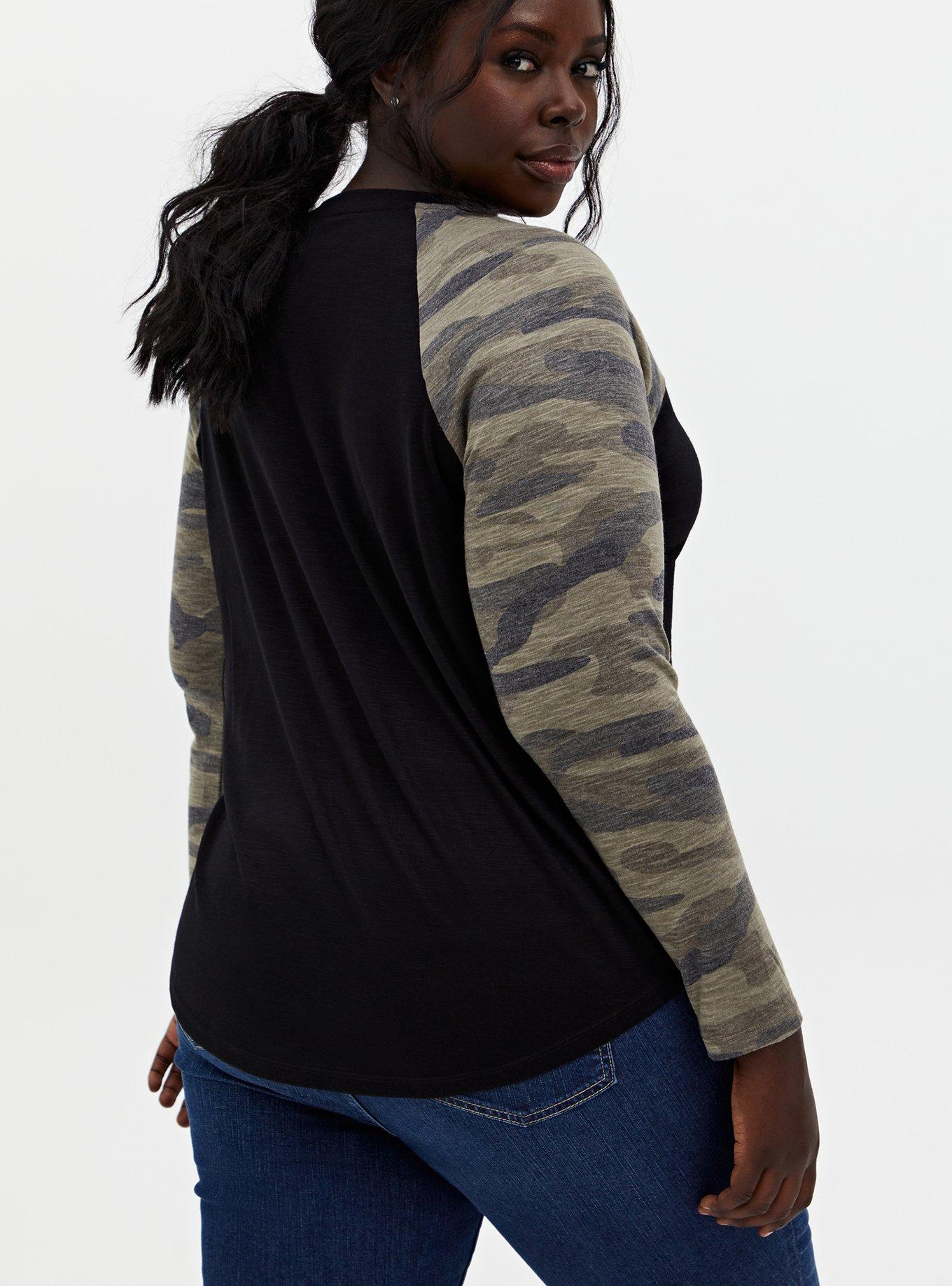 Classic Fit Jersey Blend V-Neck Raglan Long Sleeve Tee, CAMO, alternate