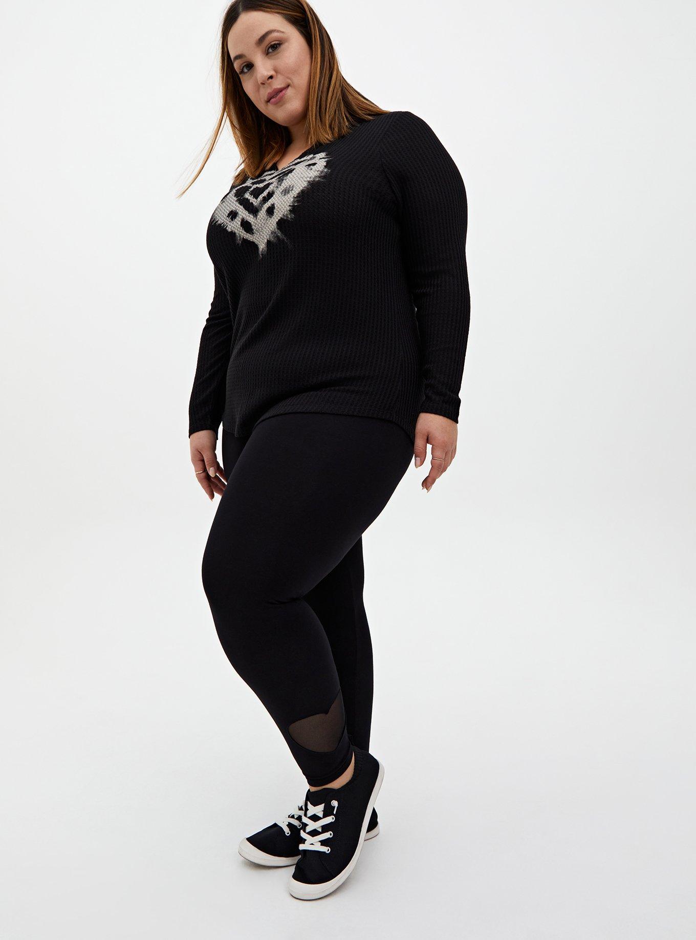 Premium Legging - Heart Cutout Hem Black , BLACK, alternate