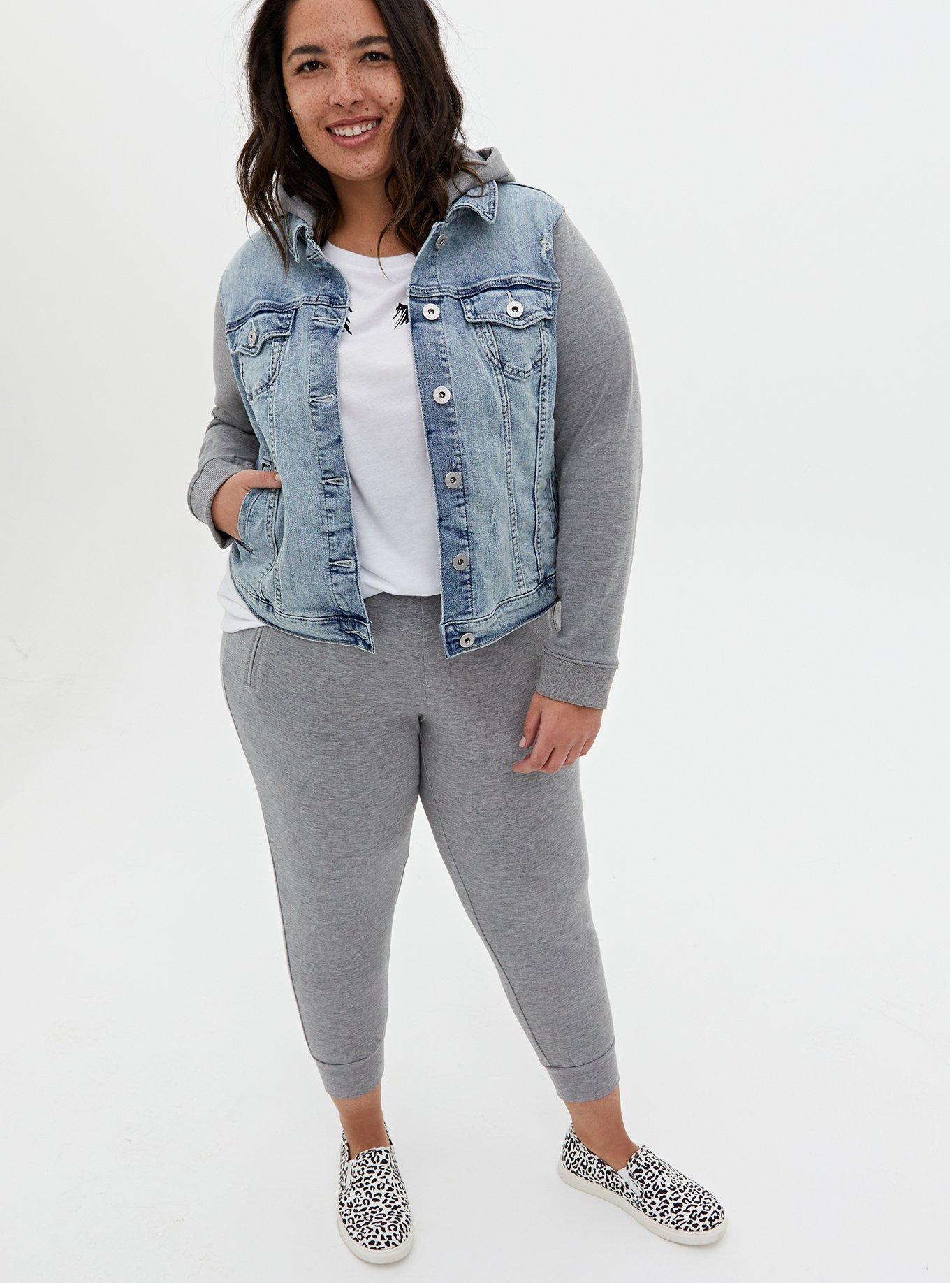 Plus Size - Denim & Fleece Hooded Trucker Jacket - Medium Wash