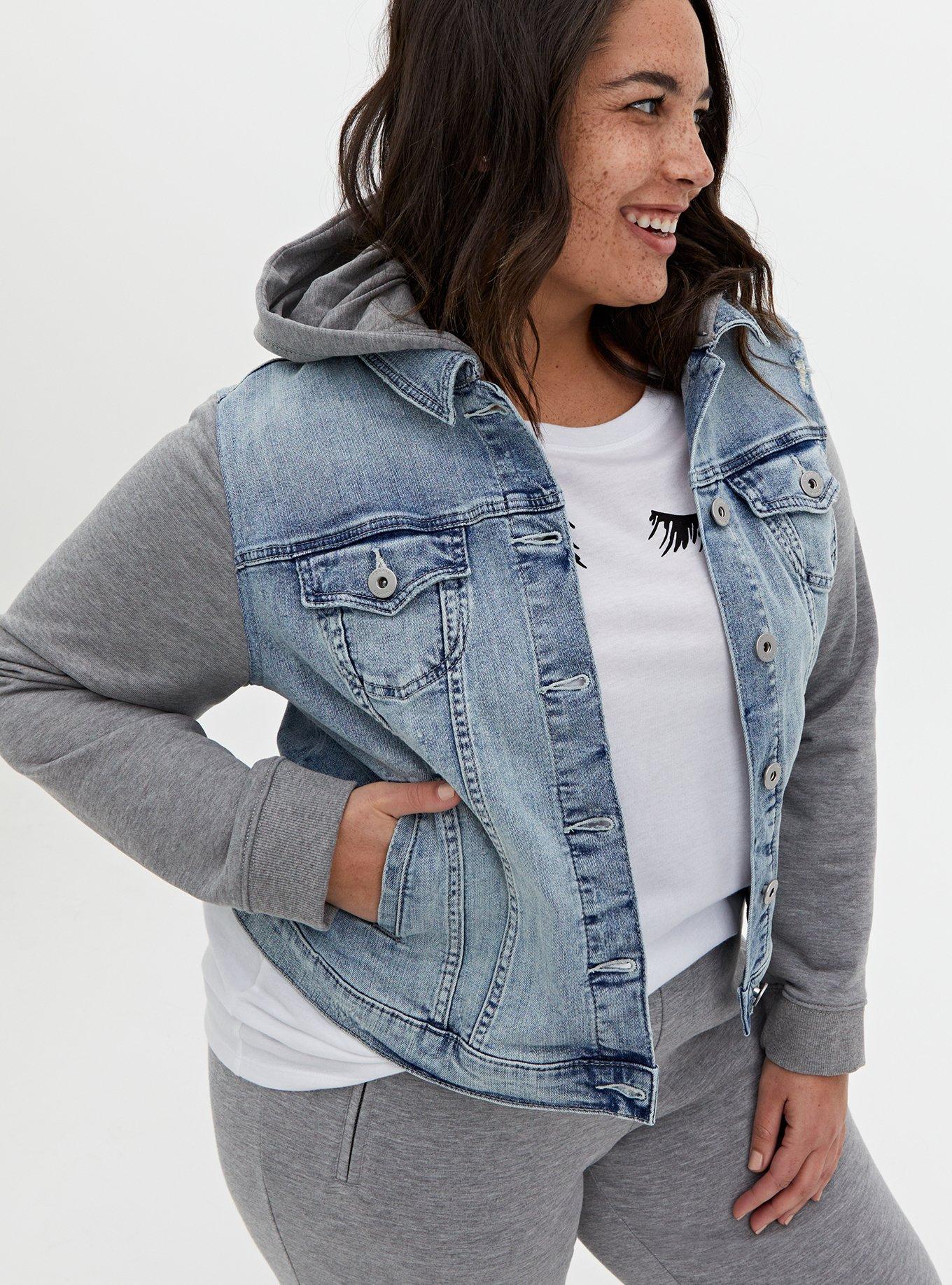 Plus Size - Denim & Fleece Hooded Trucker Jacket - Medium Wash