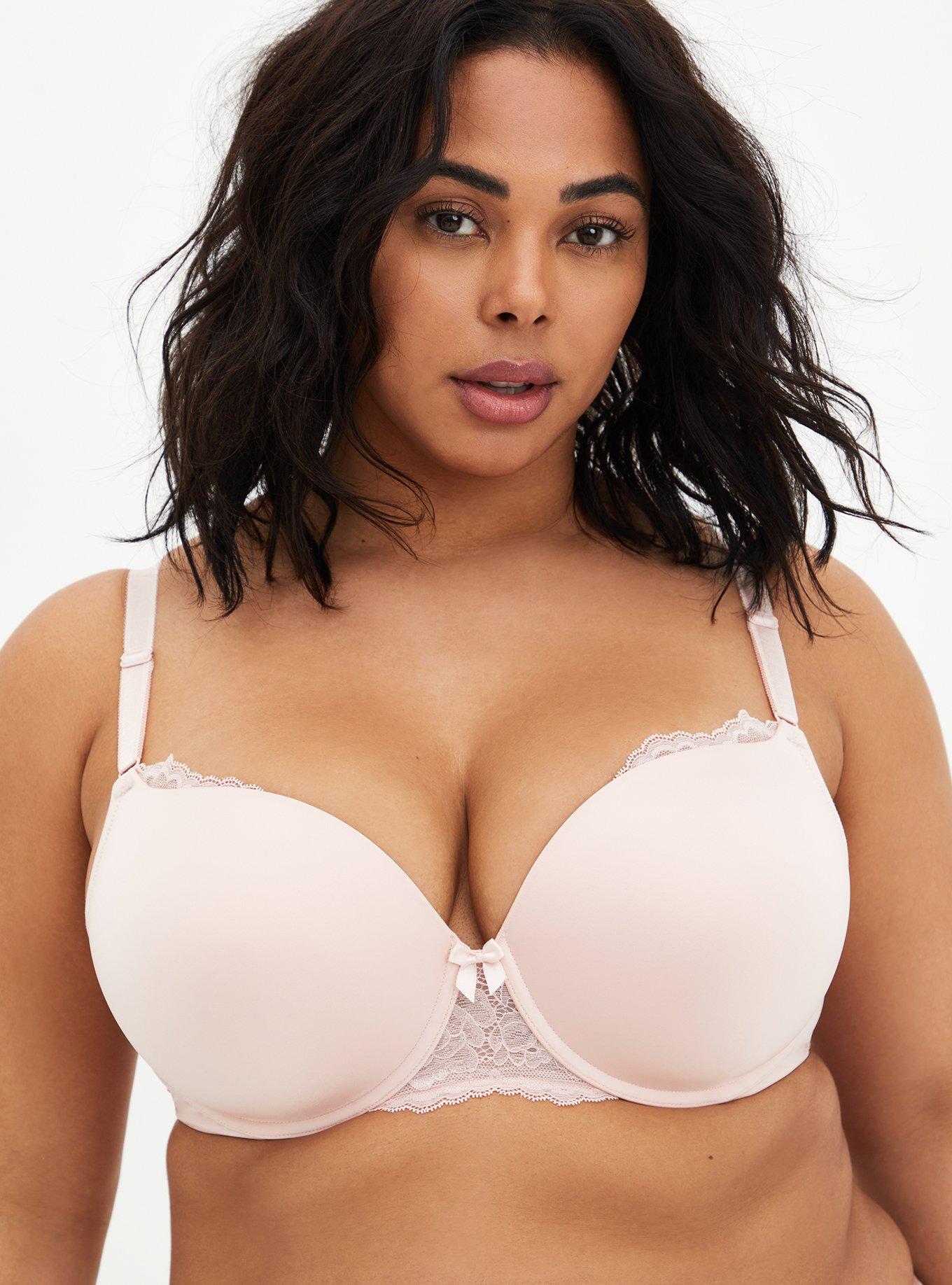 Torrid curves strapless push up bra size 42DD. Brand new with tags.