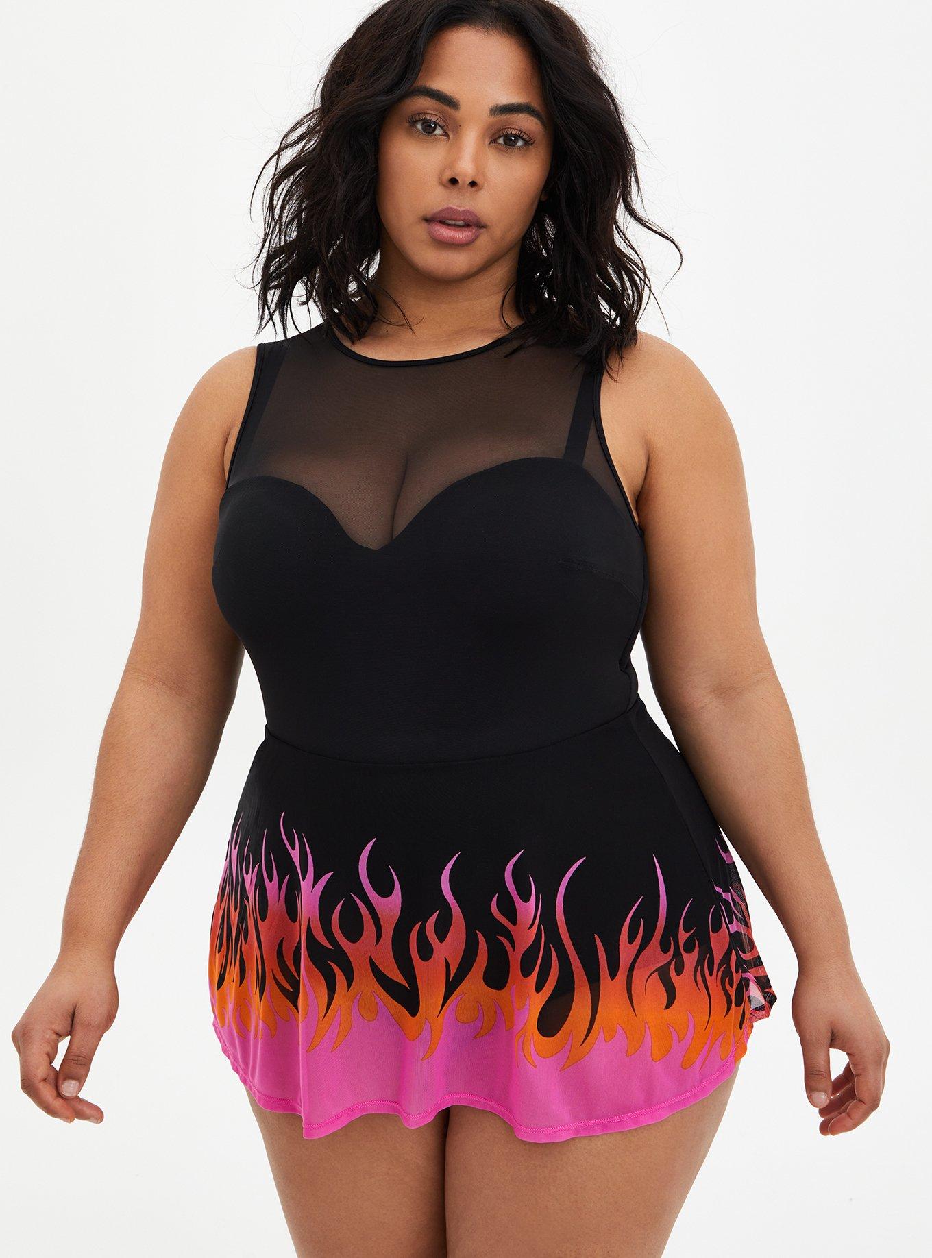 Plus Size Underwire Short Mesh Overlay Swim Dress With Brief