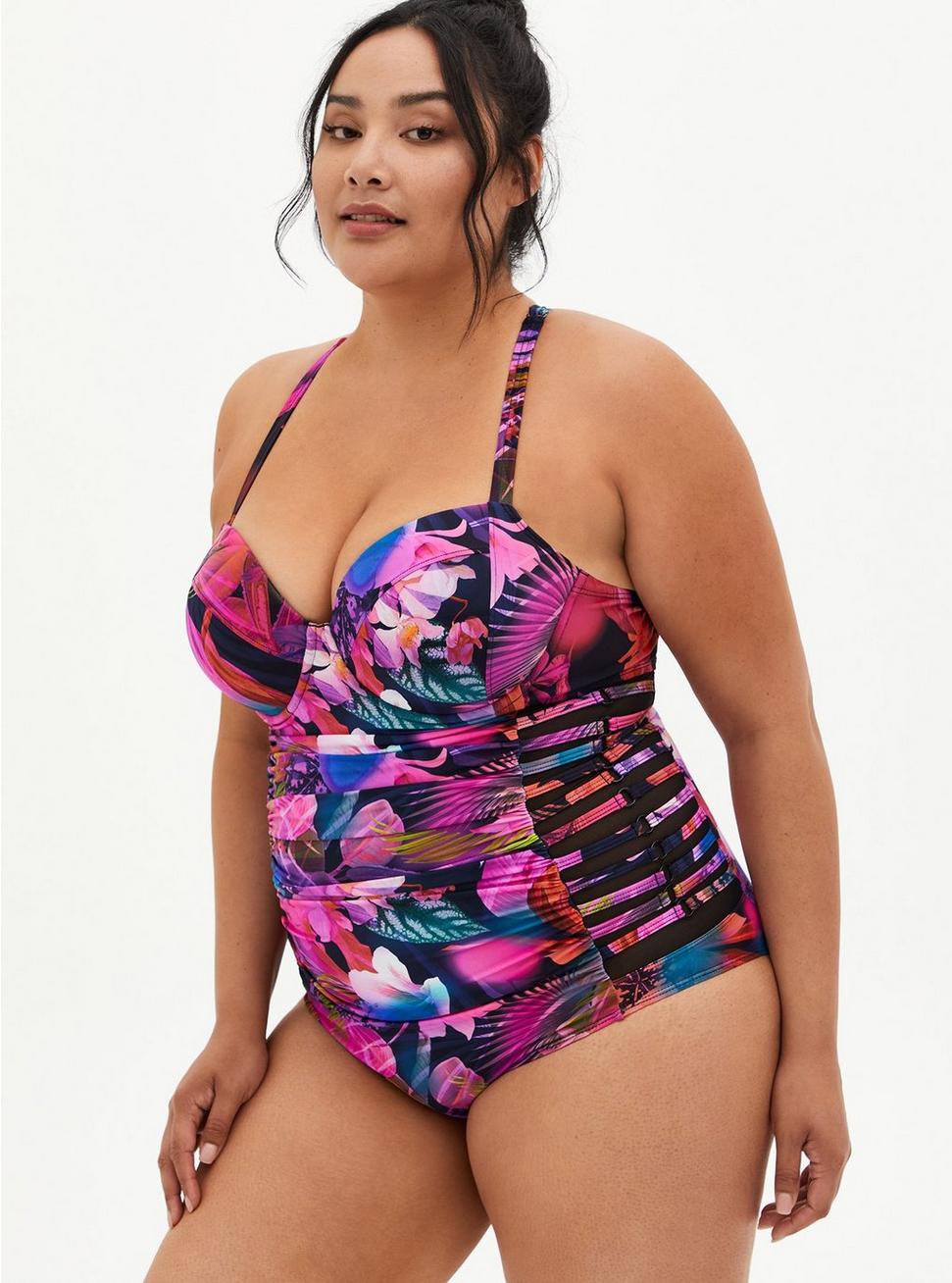 Plus Size - Slim Fix Underwire Lattice Side One Swimsuit -
