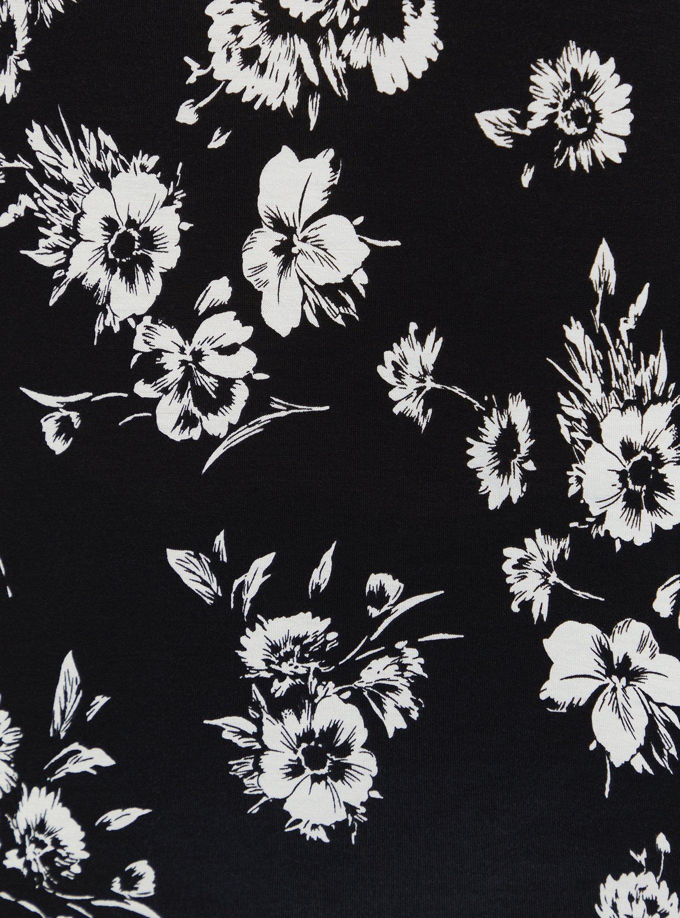 Super Soft Scoop Neck Lace Flutter Sleeve Top, BLACK FLORAL, alternate