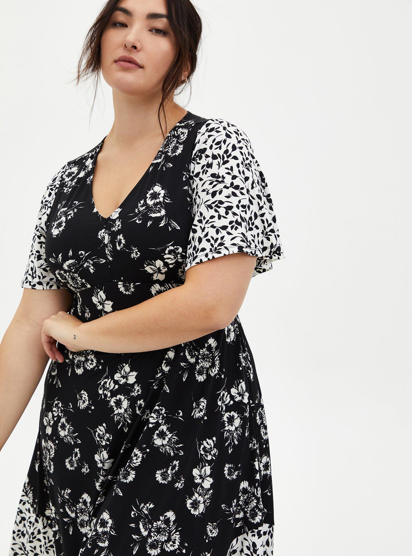 Torrid 4X // Black Multi Floral Studio Knit Peplum Cold Shoulder Top