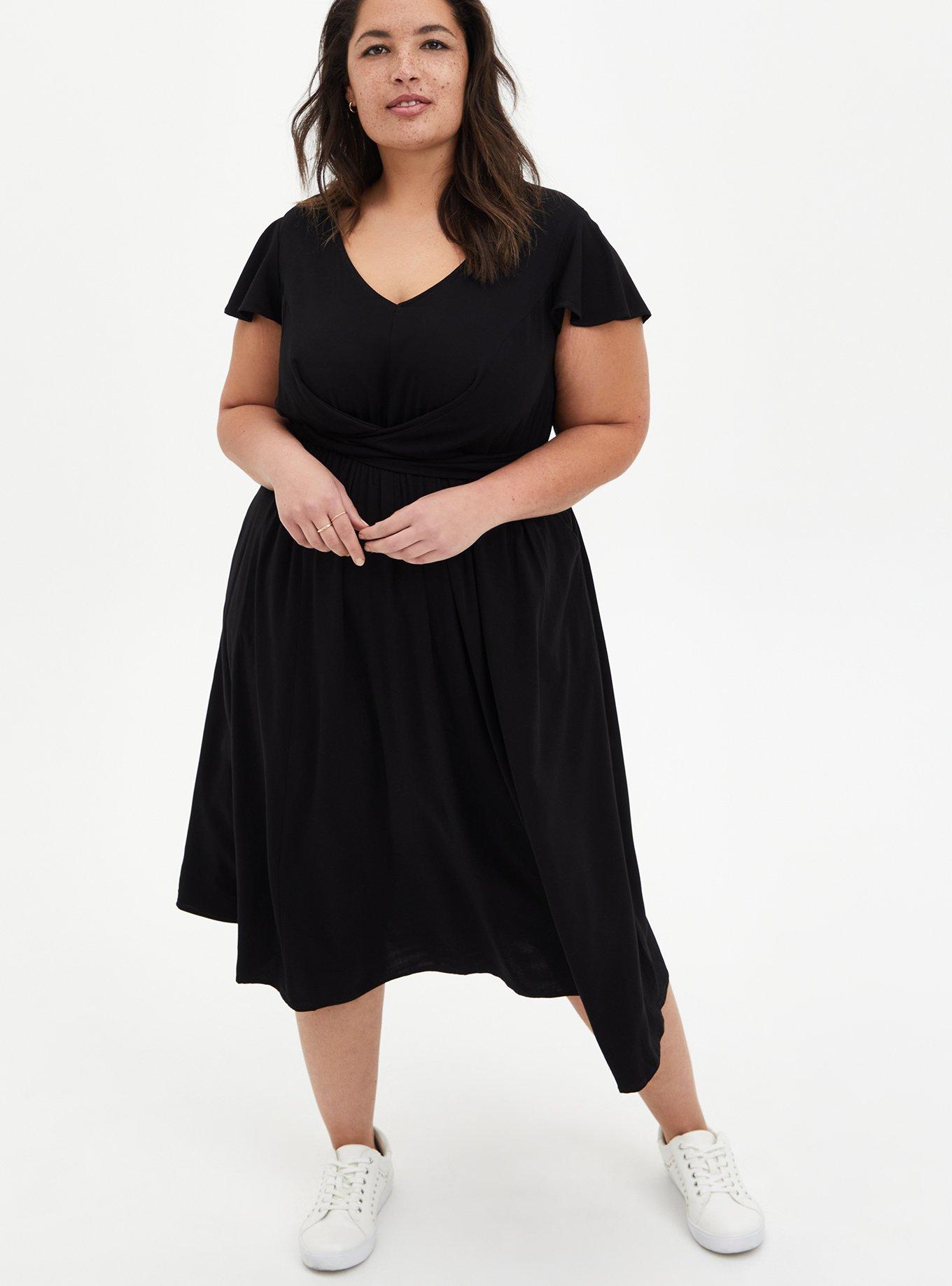 NEW TORRID BLACK CHALLIS authentic BUTTON TWIST FRONT