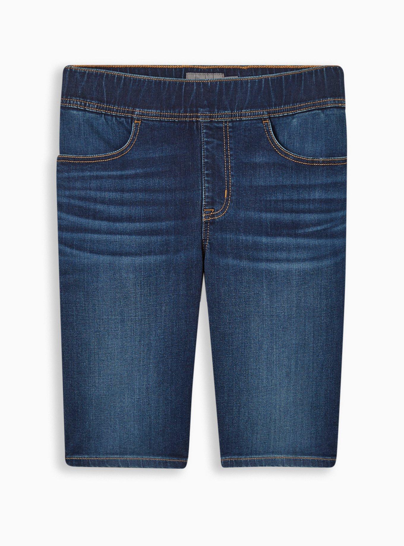 Plus Size Bermuda Lean Jean Super Soft High-Rise Short, DARK WASH, hi-res