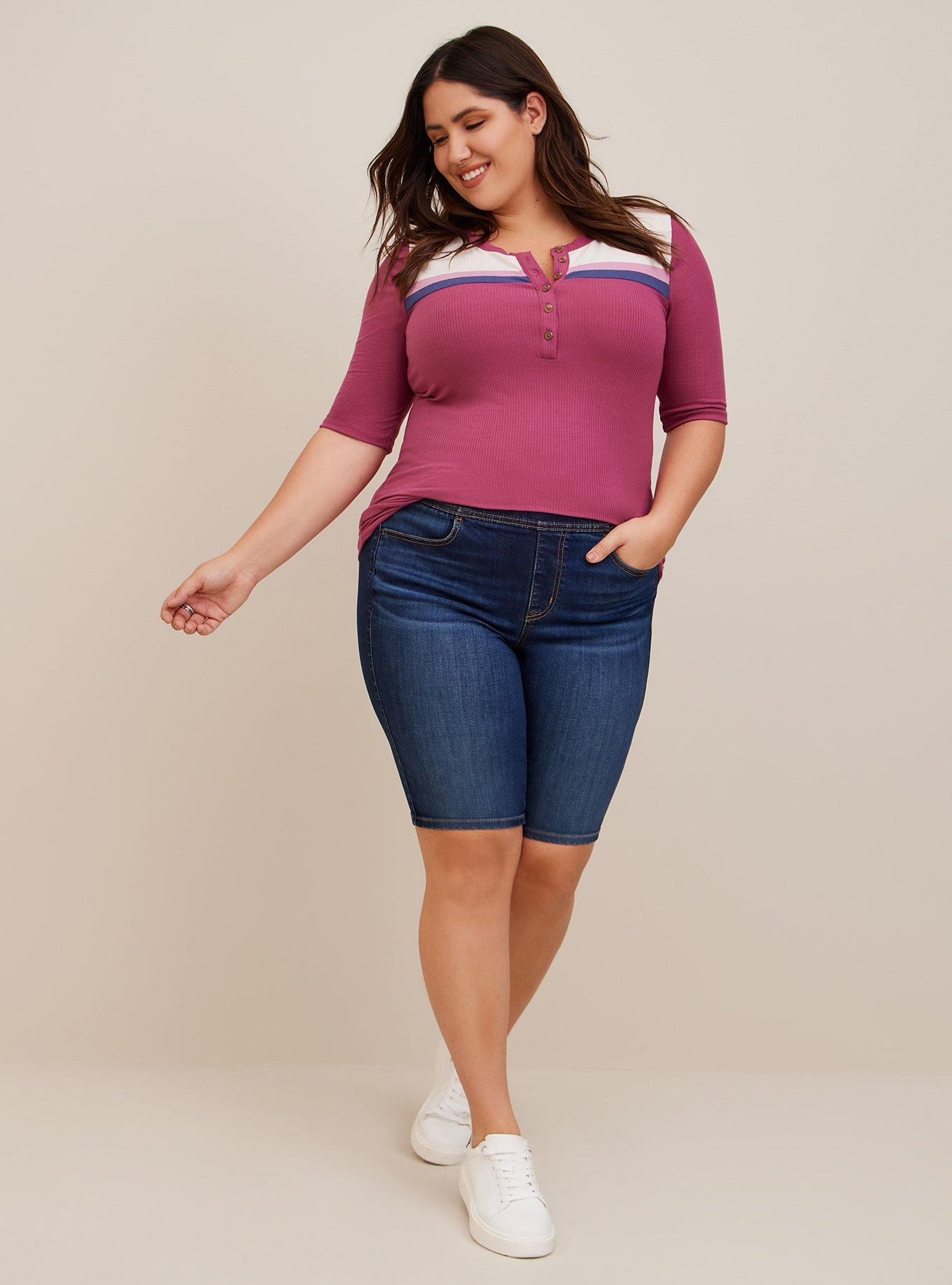 Plus Size Bermuda Lean Jean Super Soft High-Rise Short, DARK WASH, hi-res