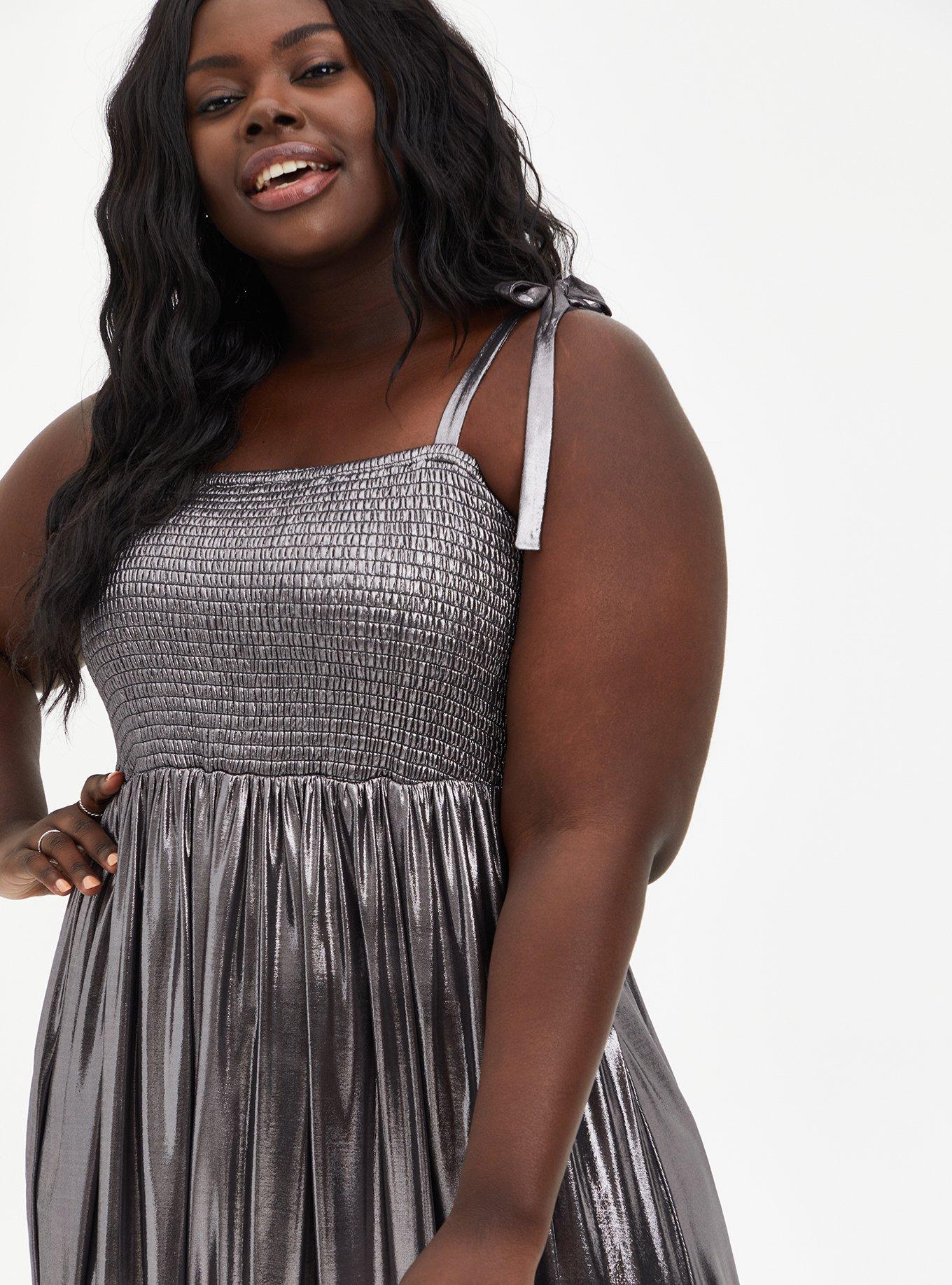 Plus Size - Grey Metallic Liquid Knit Skater Maxi Dress - Torrid