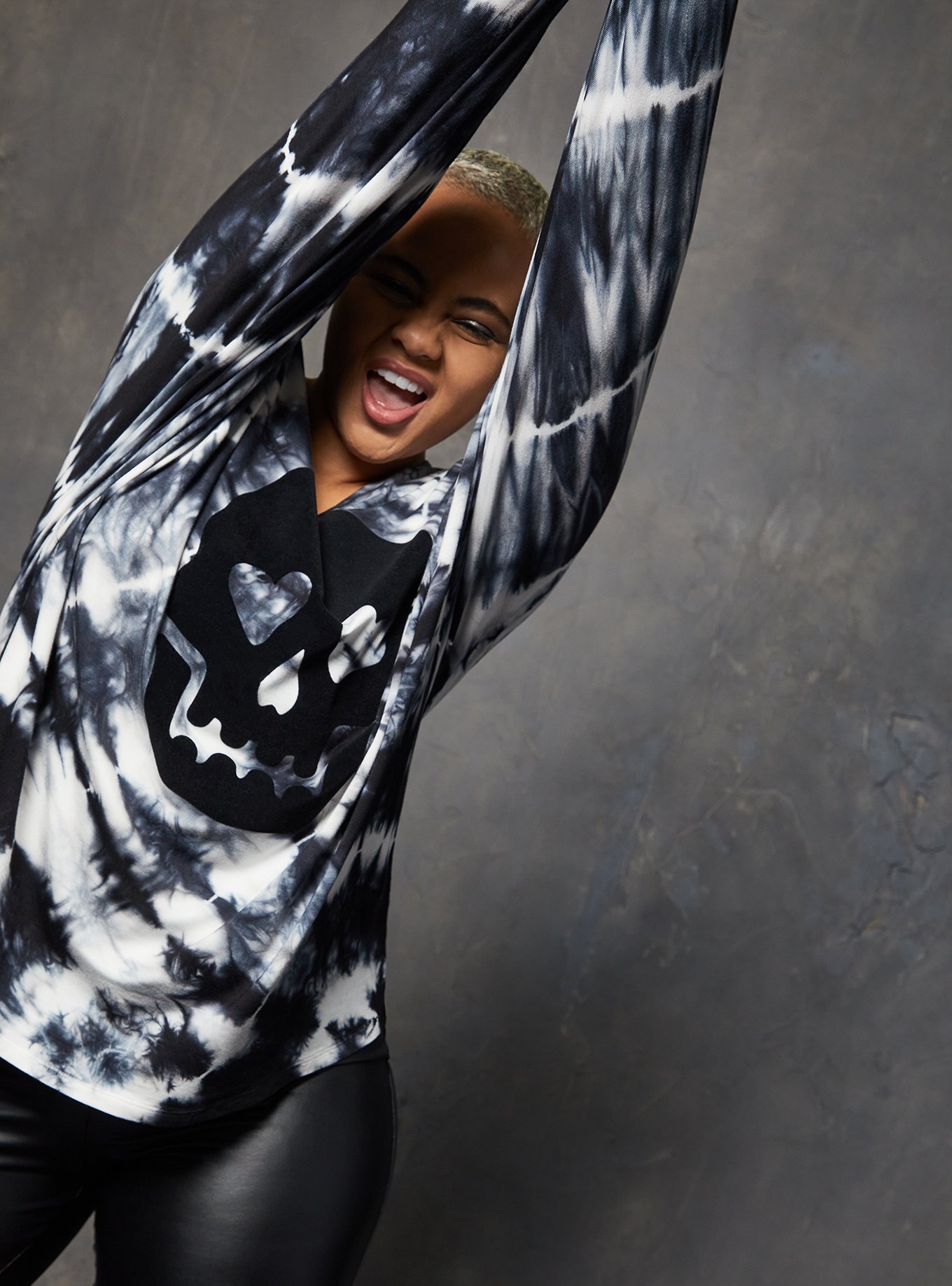 Plus Size - LoveSick Super Soft Skull Black & Ivory Tie-Dye Tee