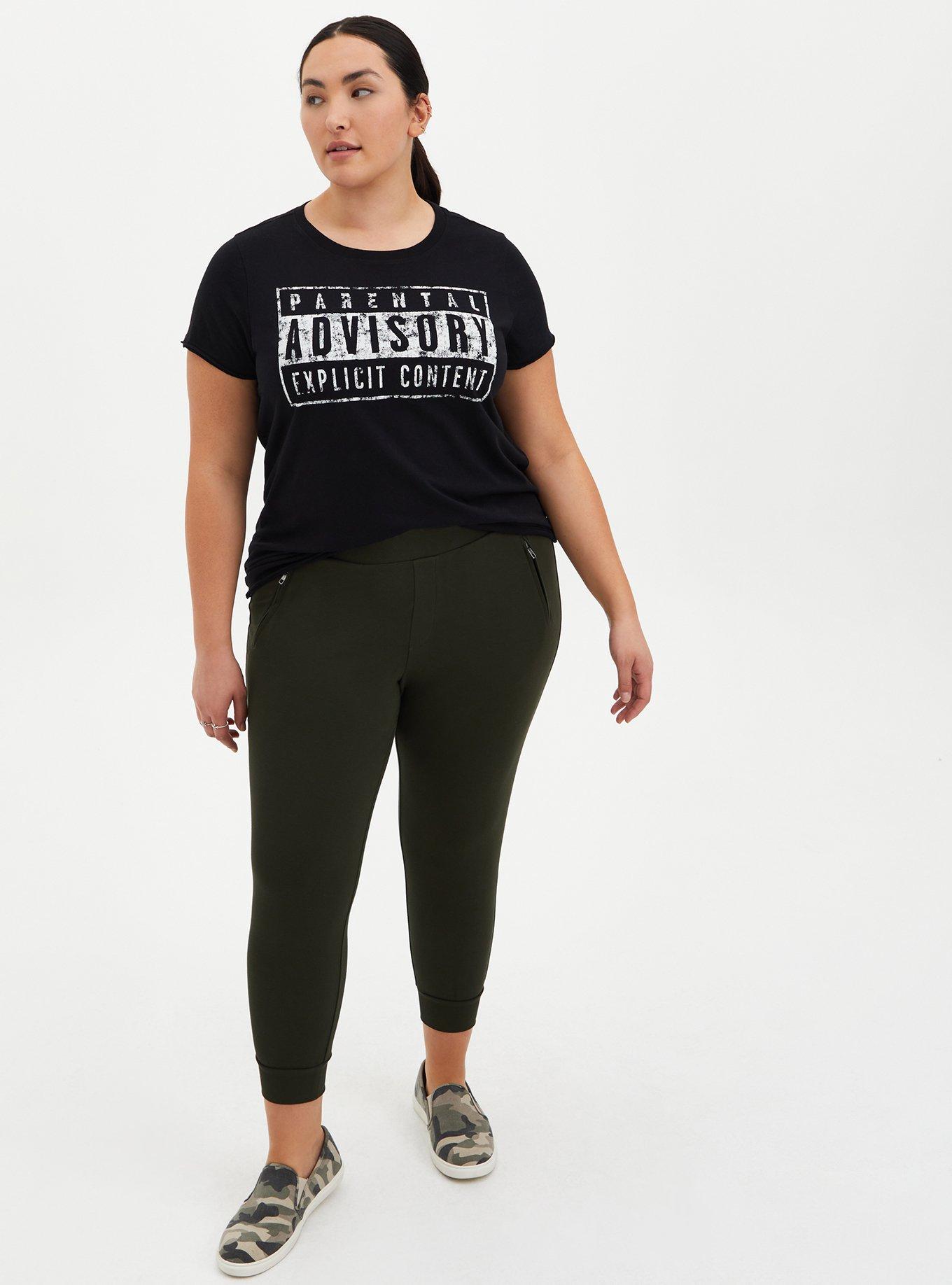 Classic Fit - Parental Advisory Black Crew Tee, DEEP BLACK, alternate