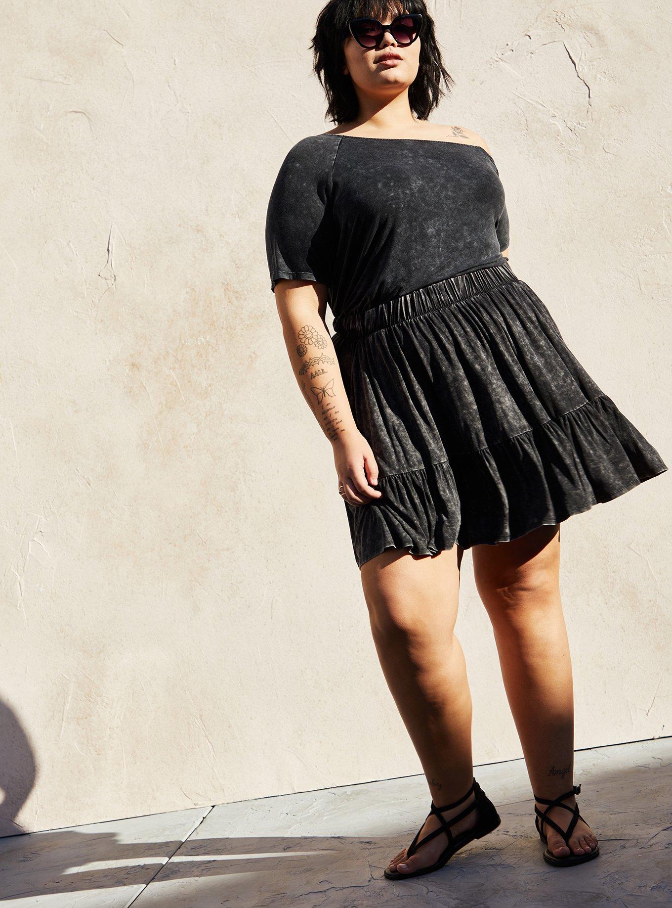 Plus Size Off-Shoulder Super Soft Short Sleeve Tee, DEEP BLACK, alternate