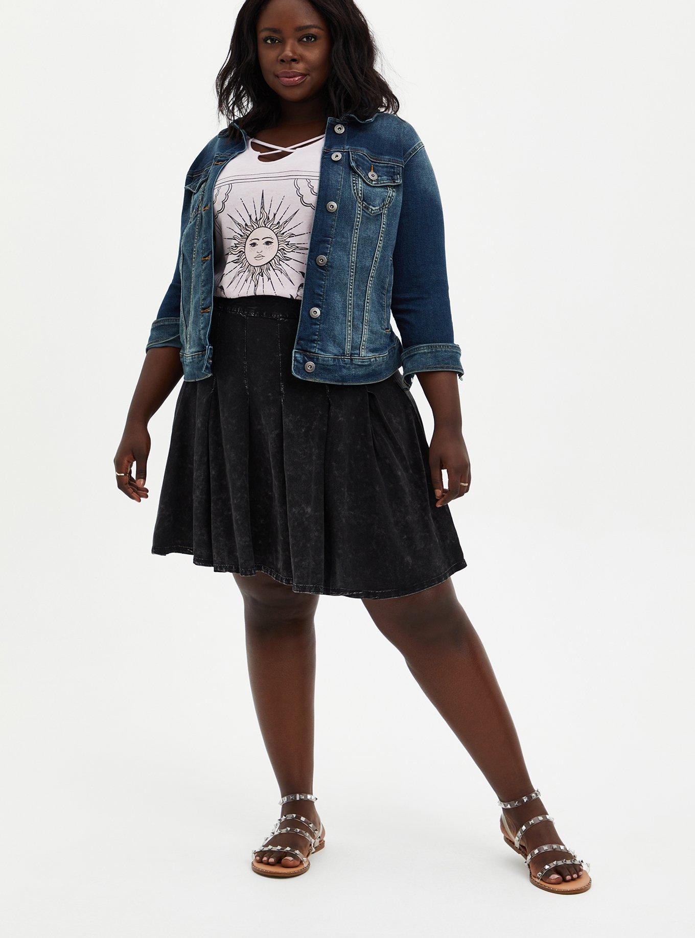 Black skater skirt denim jacket best sale