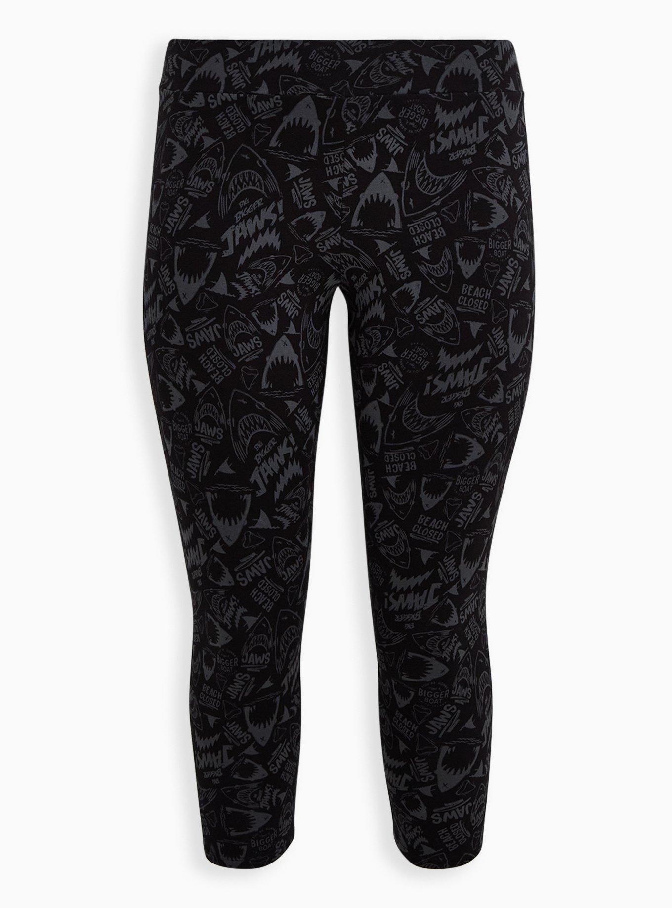 Plus Size Jaws Crop Legging, DEEP BLACK, hi-res