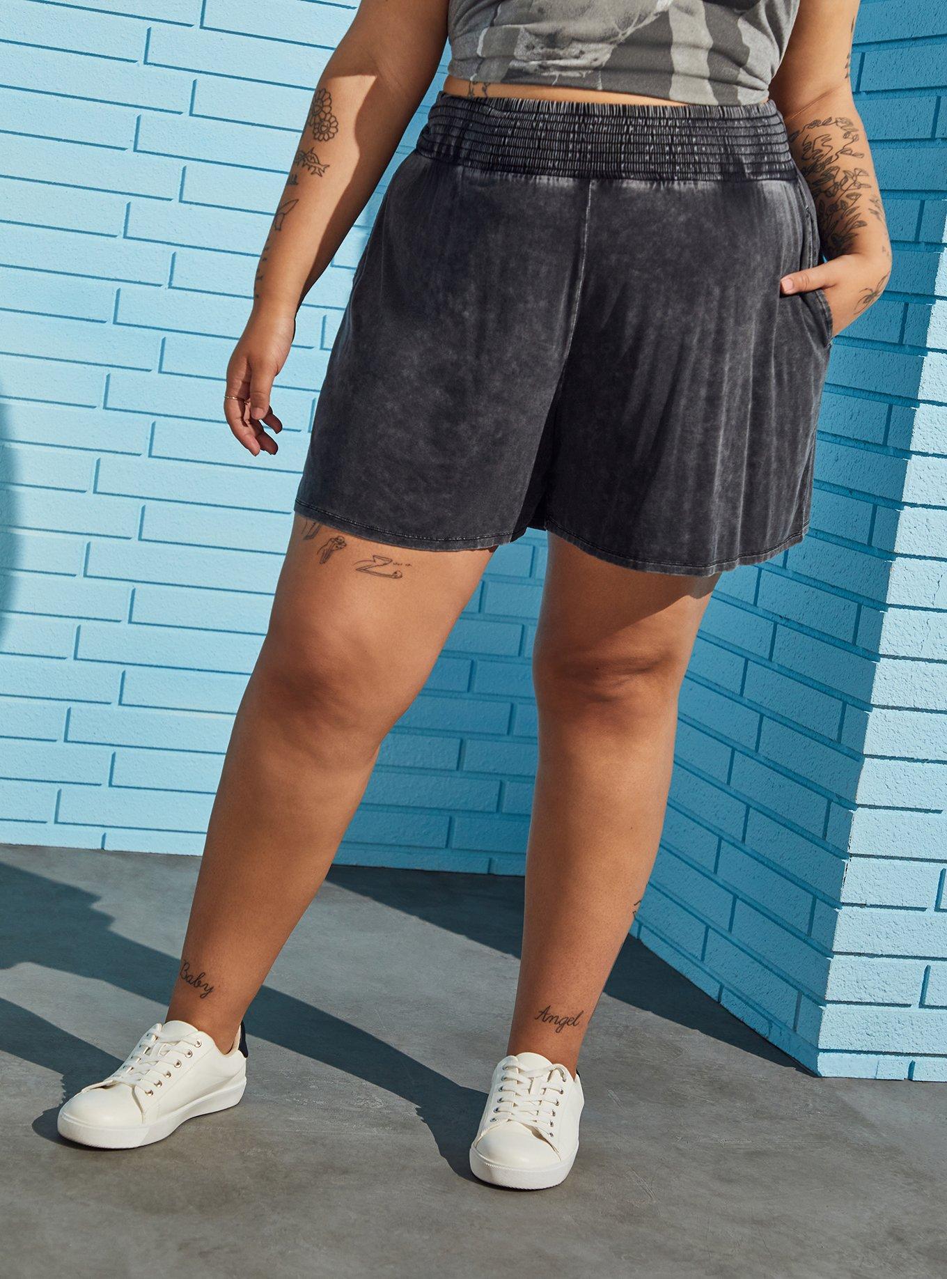 5 Inch Pull-On Super Soft High-Rise Short, BLACK WASH, hi-res