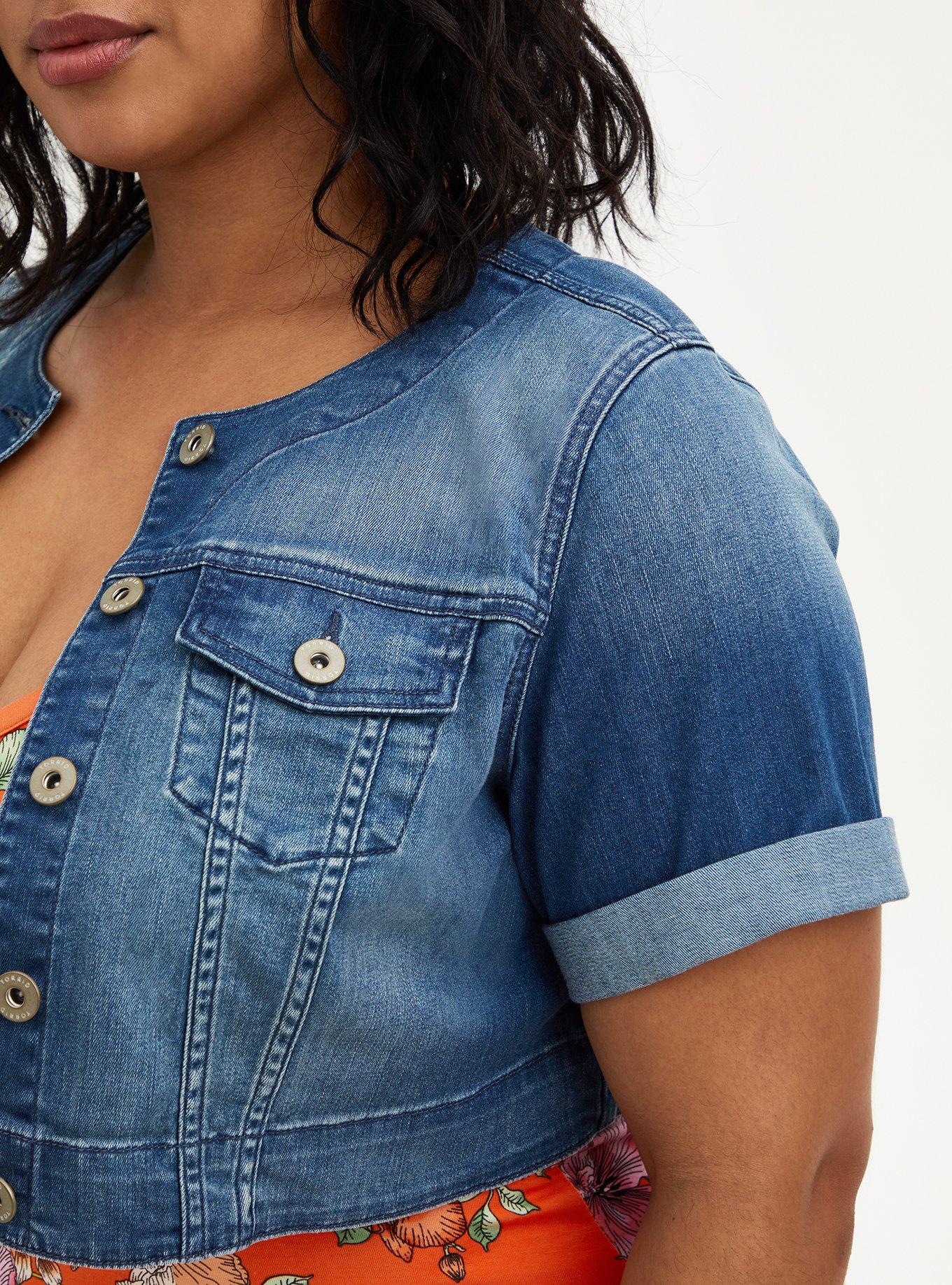 Plus size short store sleeve cropped denim jacket