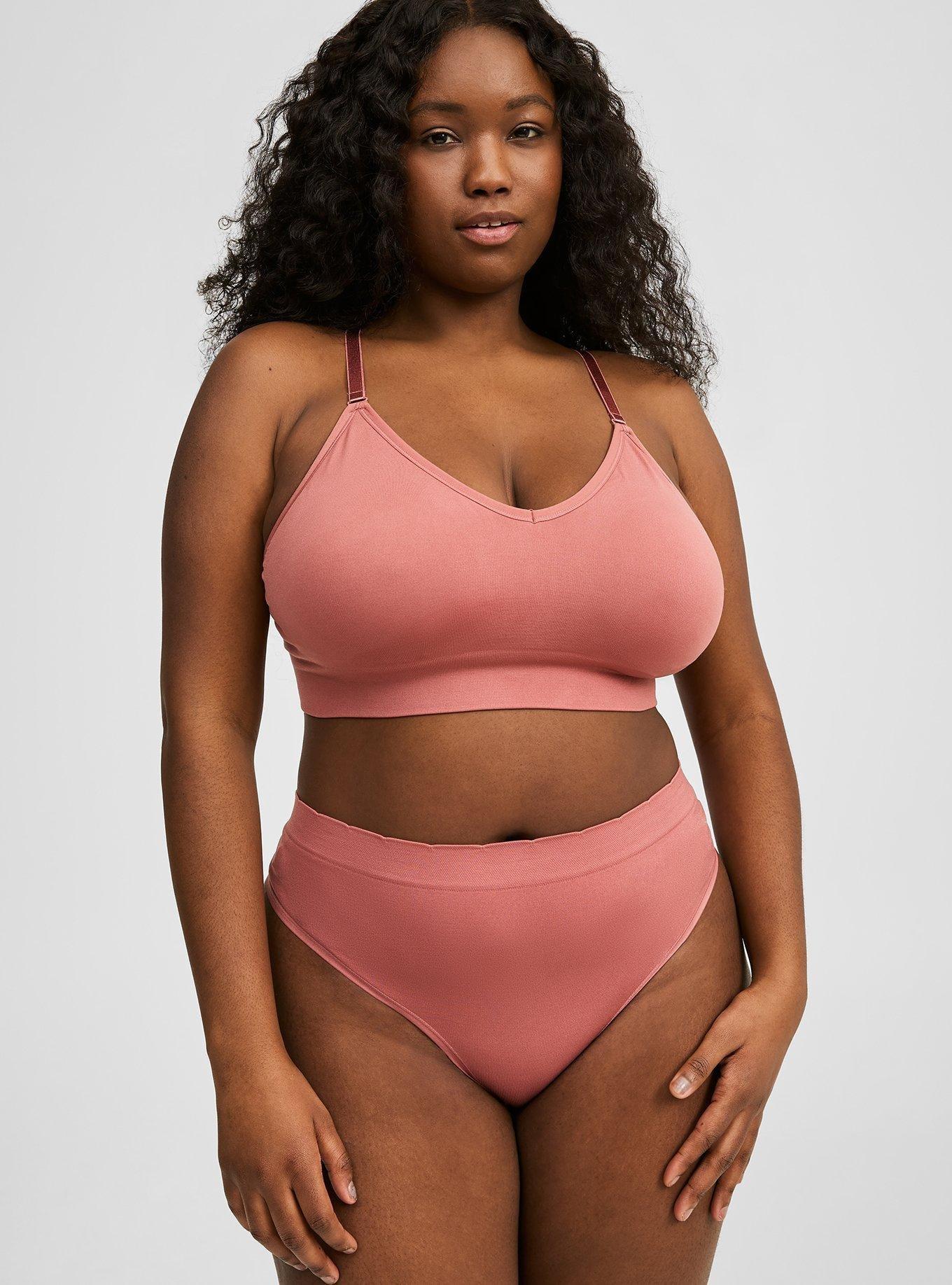 Lightly Lined Seamless Sporty Bralette